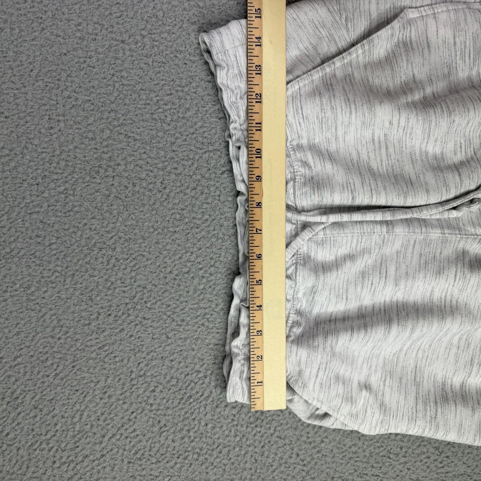 Lululemon Lululemon Hello Sunday Short White French Terry Women's 8 Size 30" / US 8 / IT 44 - 6 Thumbnail