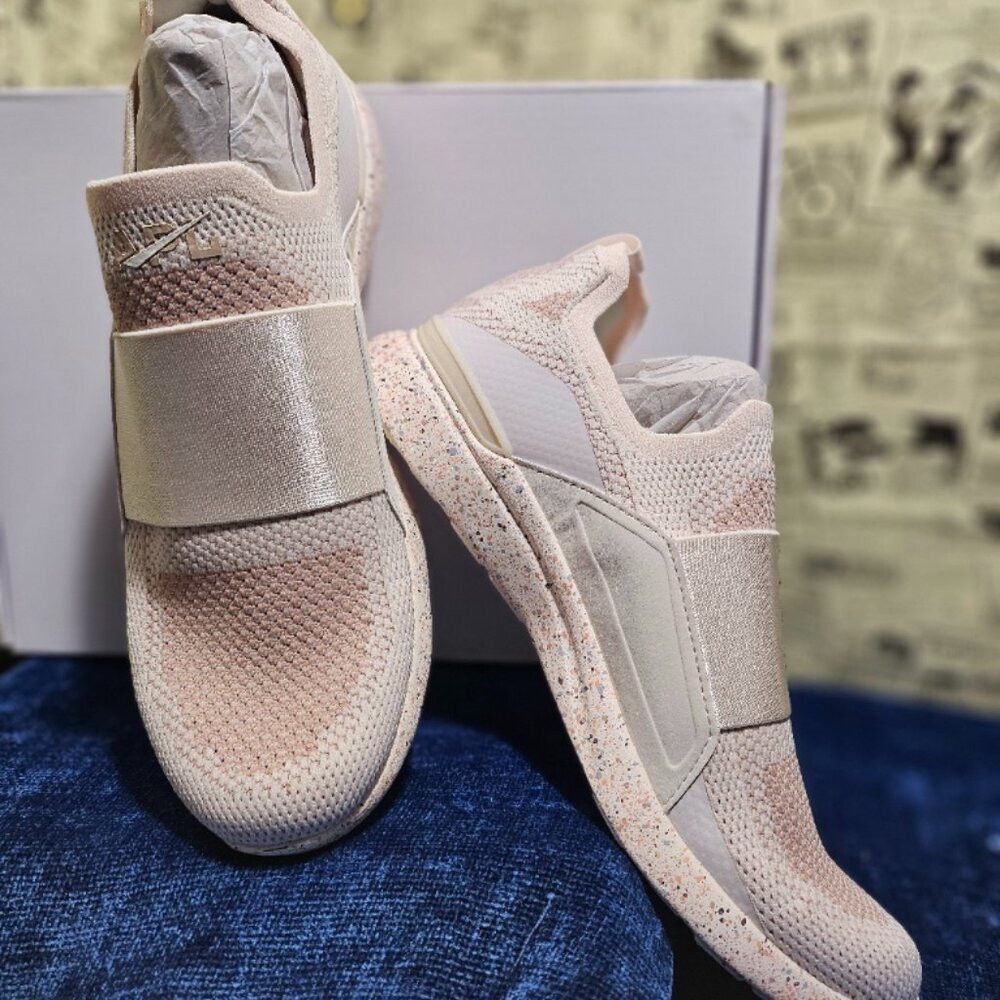 APL NEW APL Pink Salmon Techloom Bliss Running Shoes Men 9.5 Se Size US 9.5 / EU 42-43 - 2 Thumbnail