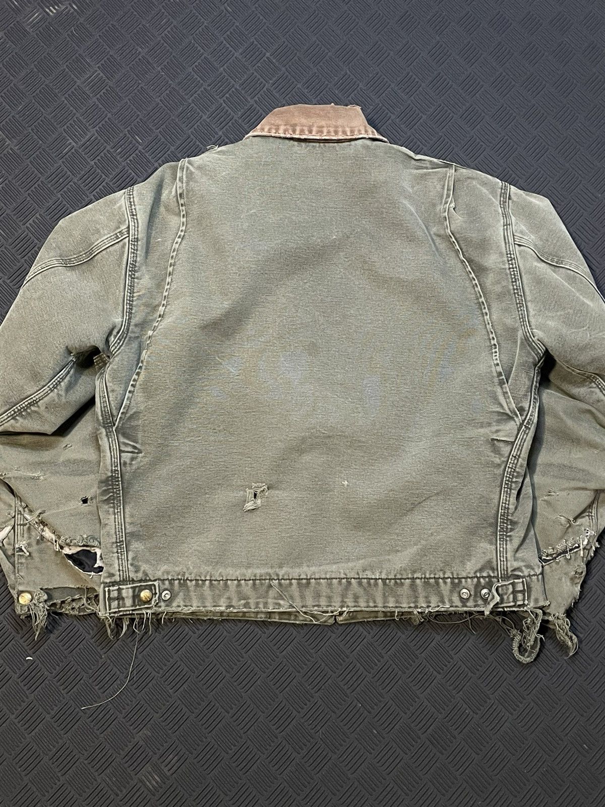 Carhartt J97 Vintage Thrashed Moss Green Carhartt Detroit Jacket Size US M / EU 48-50 / 2 - 6 Thumbnail