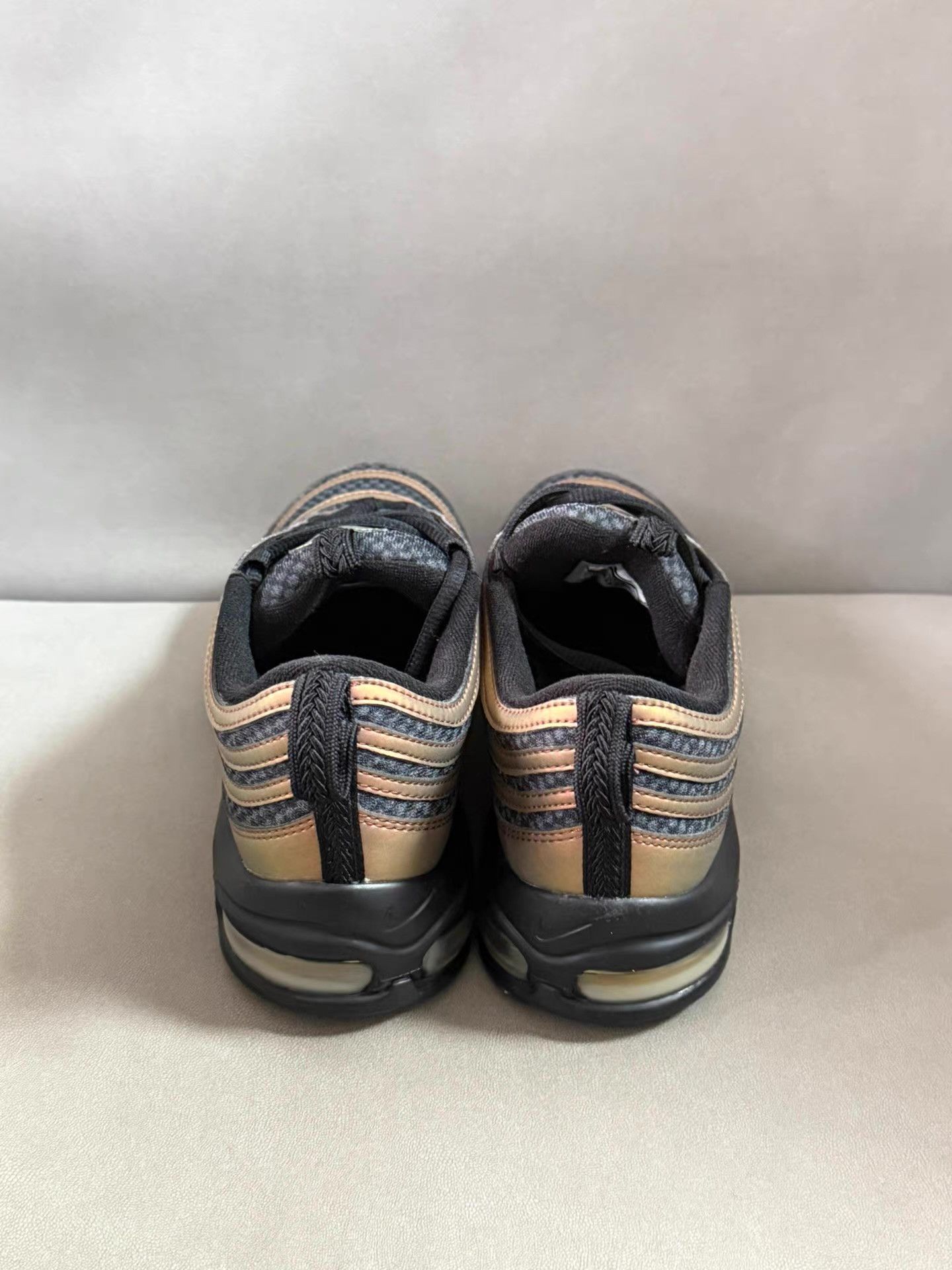 Nike Nike Air Max 97 Retro Classic color-blocked shoes。 Ｑ20 Size US 7 / EU 40 - 3 Thumbnail