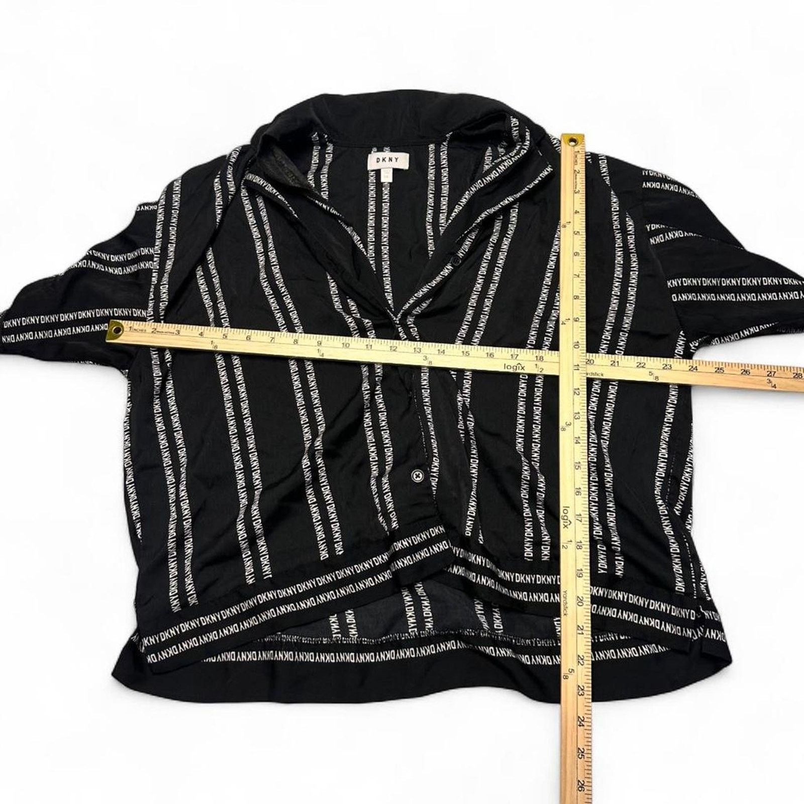 DKNY DKNY Vintage Collard OverSize Lightweight Size XL Women’s Size XL / US 12-14 / IT 48-50 - 4 Thumbnail