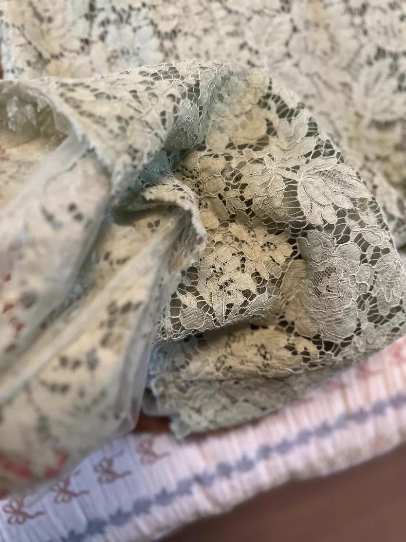 Valentino Valentino Fresh green lace skirt Size S / US 4 / IT 40 - 5 Thumbnail