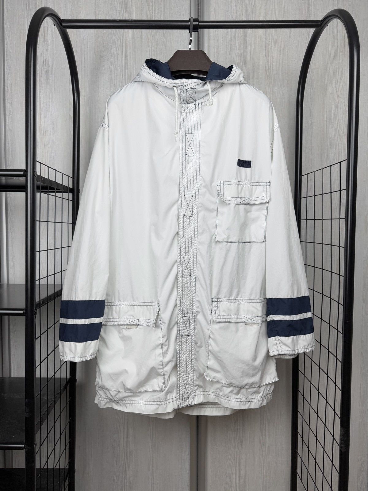Versace Versace Sport vintage 90s nylon white striped light jacket Size US XL / EU 56 / 4 - 2 Thumbnail