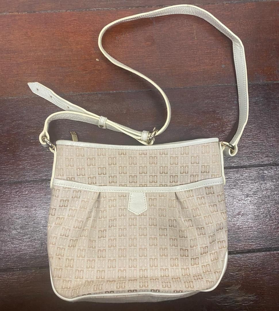DAKS × Japanese Brand Darks monogram leather sling bag/shoulder bag Size ONE SIZE - 10 Thumbnail