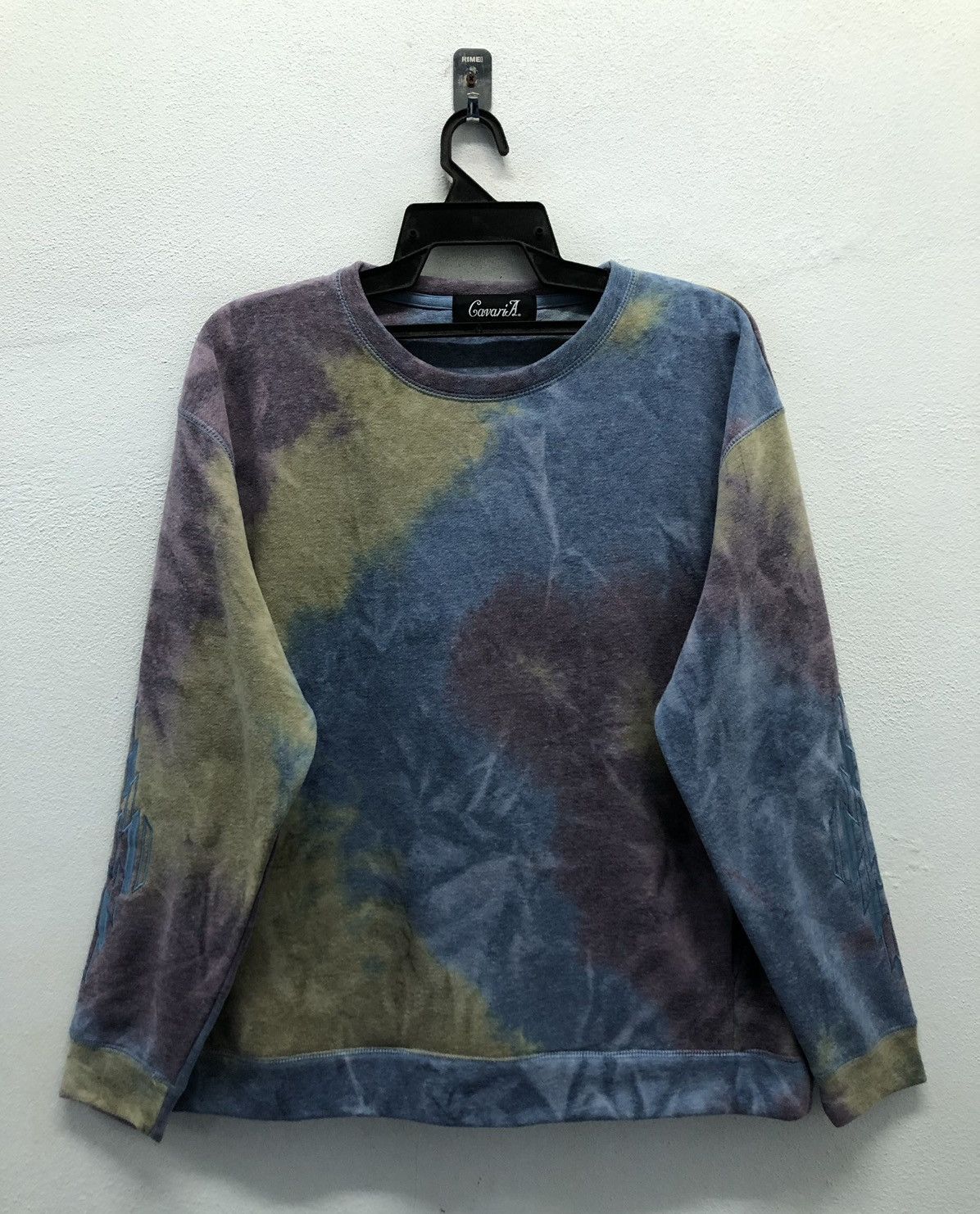 Vintage Vintage CavariA Sweatshirt Size US L / EU 52-54 / 3 - 1 Thumbnail