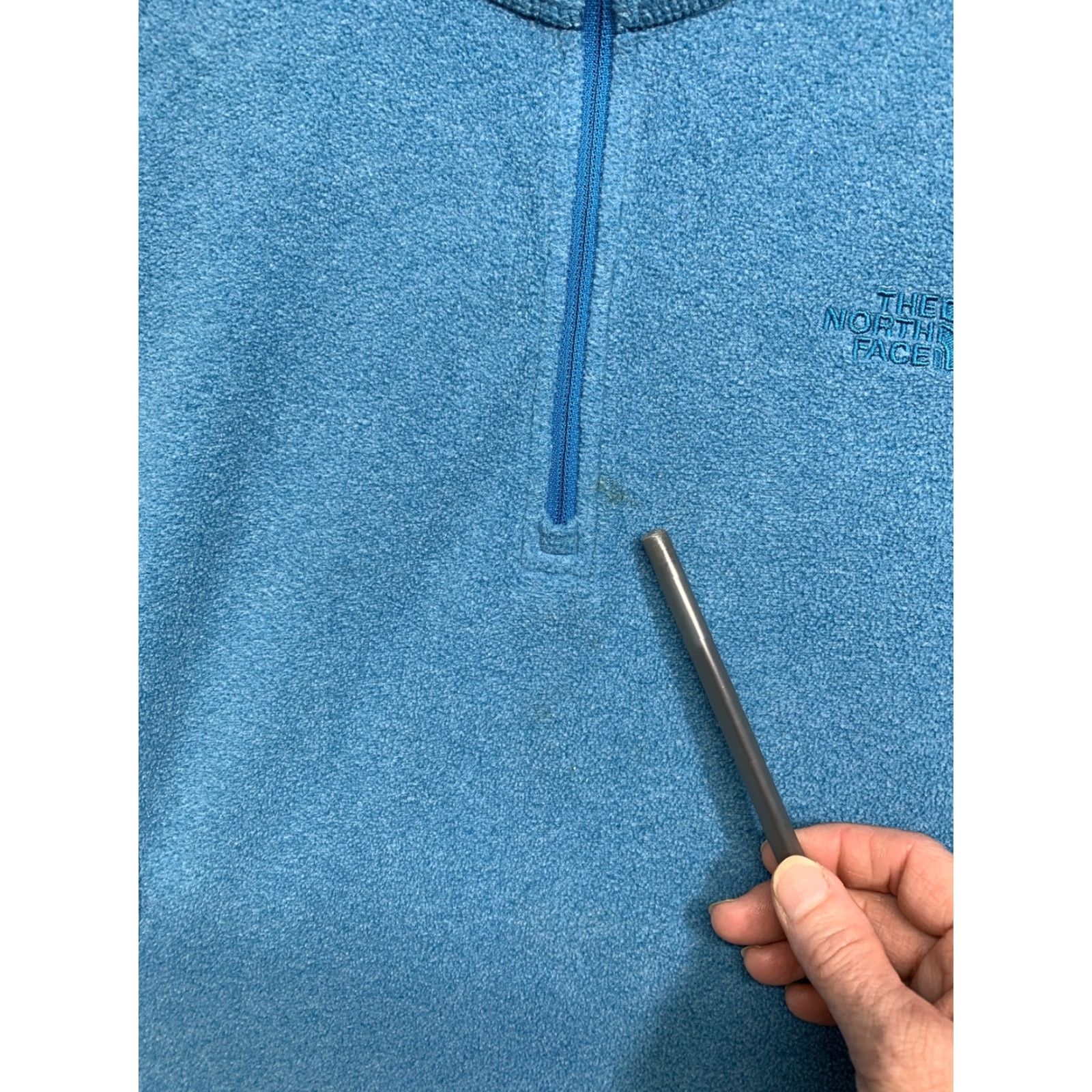 The North Face The North Face Women’s Blue Long Sleeve 1/4 Zip Pullover Sweater L Shirt Womens Blue 1/4 Zip Pullover 90s? Size L / US 10 / IT 46 - 3 Thumbnail