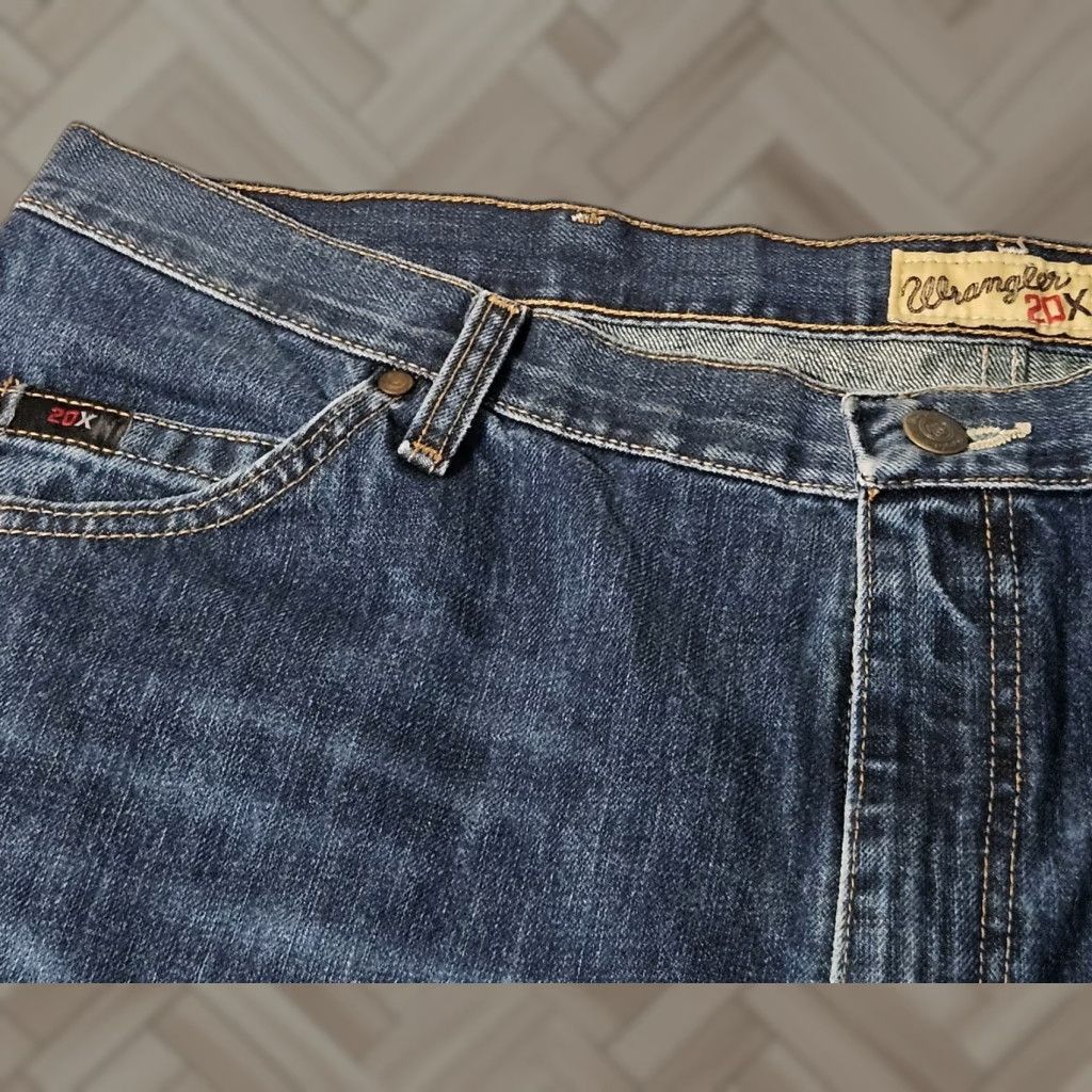 Wrangler VINTAGE? Size US 38 / EU 54 - 1 Thumbnail