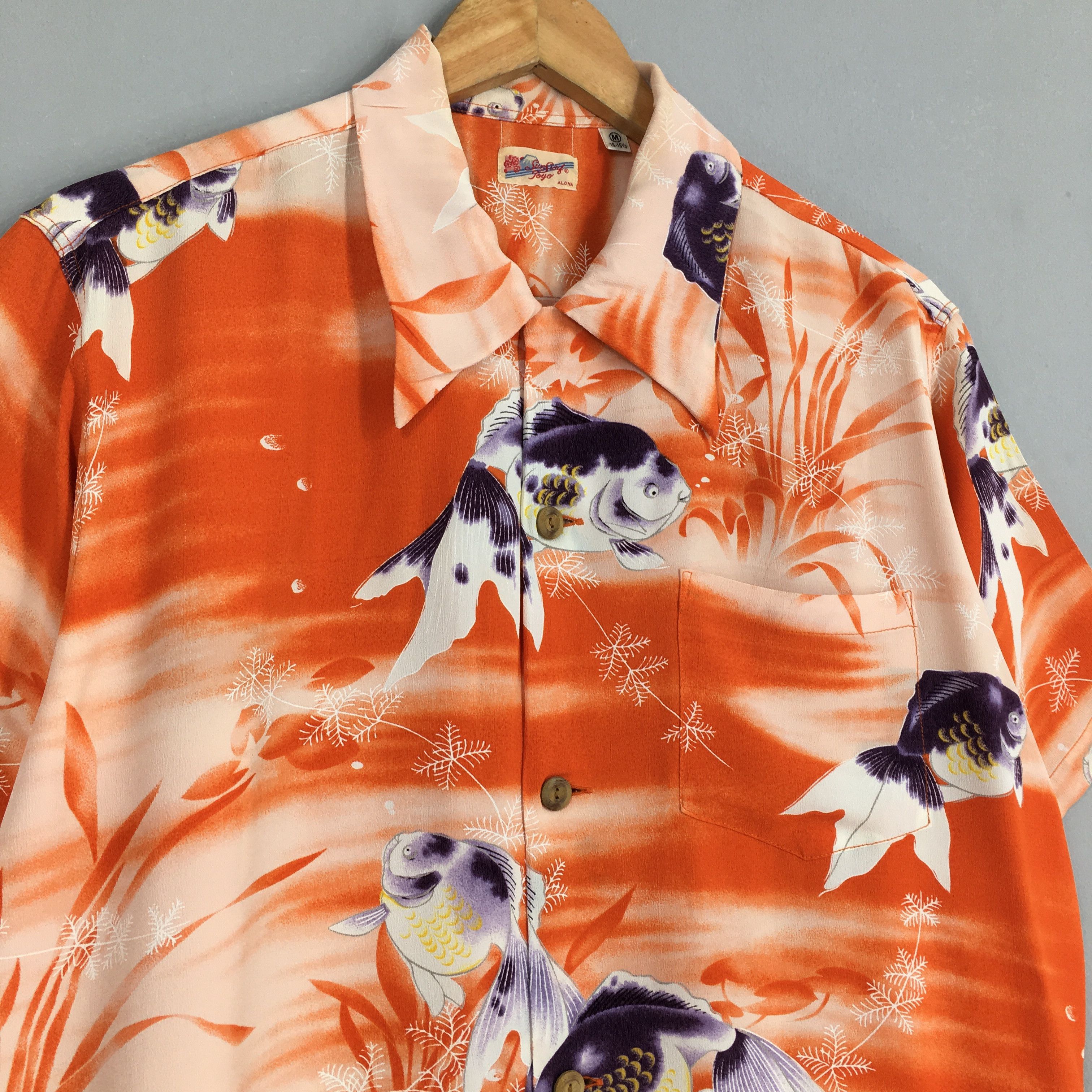 Sun Surf Vintage Sun Surf Toyo Aloha Koi Fish Rayon Shirt Medium Size US M / EU 48-50 / 2 - 3 Thumbnail