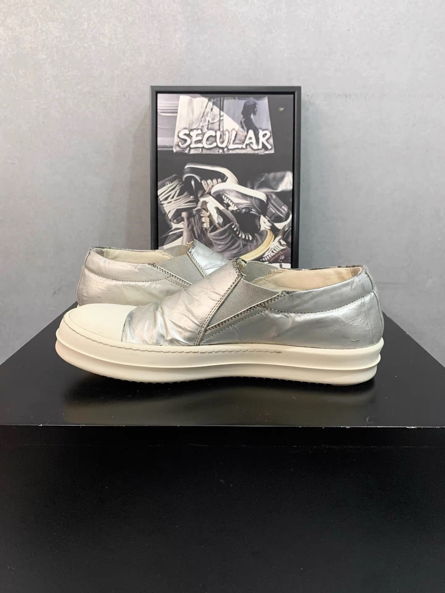 Rick Owens Rick Owens Silver Slip-On Shoes K34 Size US 7 / EU 40 - 6 Thumbnail