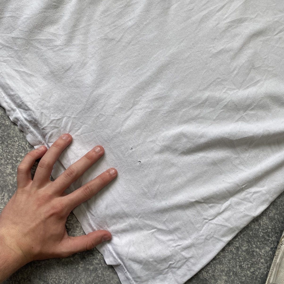 Stussy Designer Stussy Small logo y2k distressed style y2k tee Size US M / EU 48-50 / 2 - 14 Thumbnail