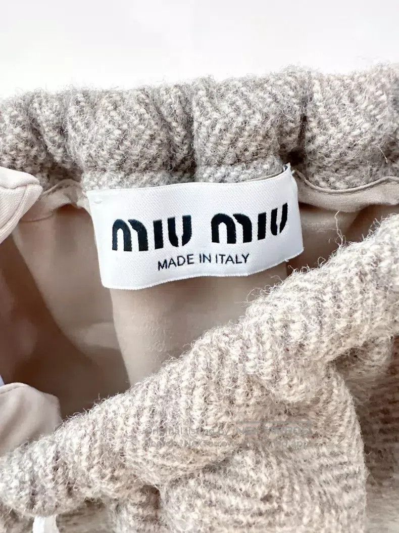Miu Miu Miu Miu 38 Tweed fluffy skirt Size 37" - 3 Thumbnail