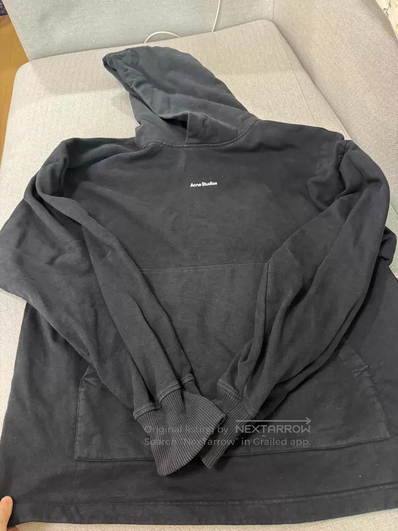 Acne Studios Acne Studios Sweatshirt Size US S / EU 44-46 / 1 - 1 Thumbnail