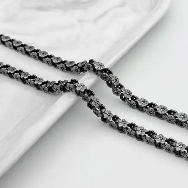 Jewelry Black Floral Chain Link Bracelet, Adjustable Charm Bracelet Size ONE SIZE - 8 Thumbnail