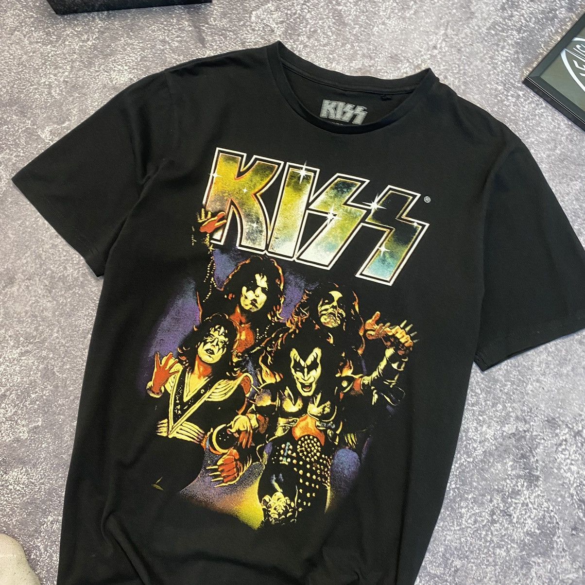 Band Tees Vintage Kiss Big Graphic Logo Rock Band tee Size US M / EU 48-50 / 2 - 2 Thumbnail
