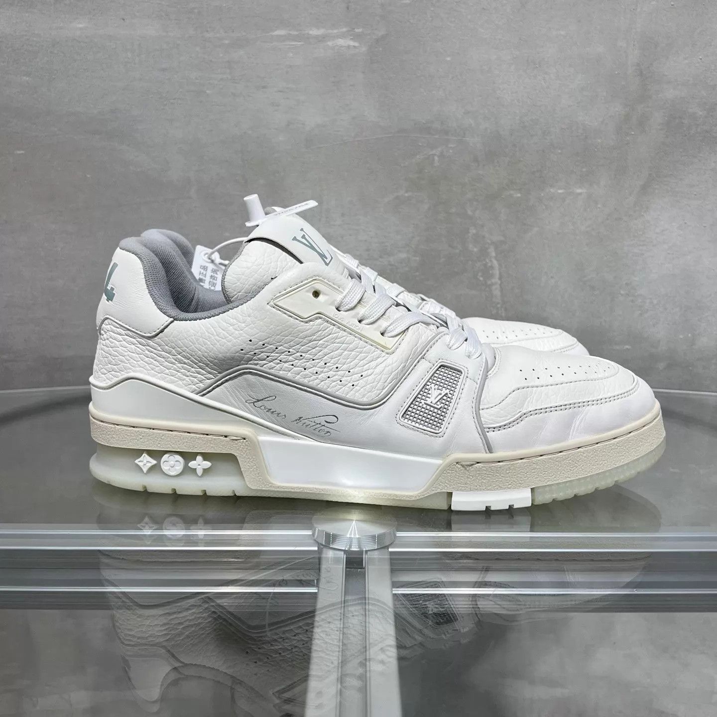 Louis Vuitton LV Trainer White Cement 41.5 Size US 8.5 / EU 41-42 - 4 Thumbnail