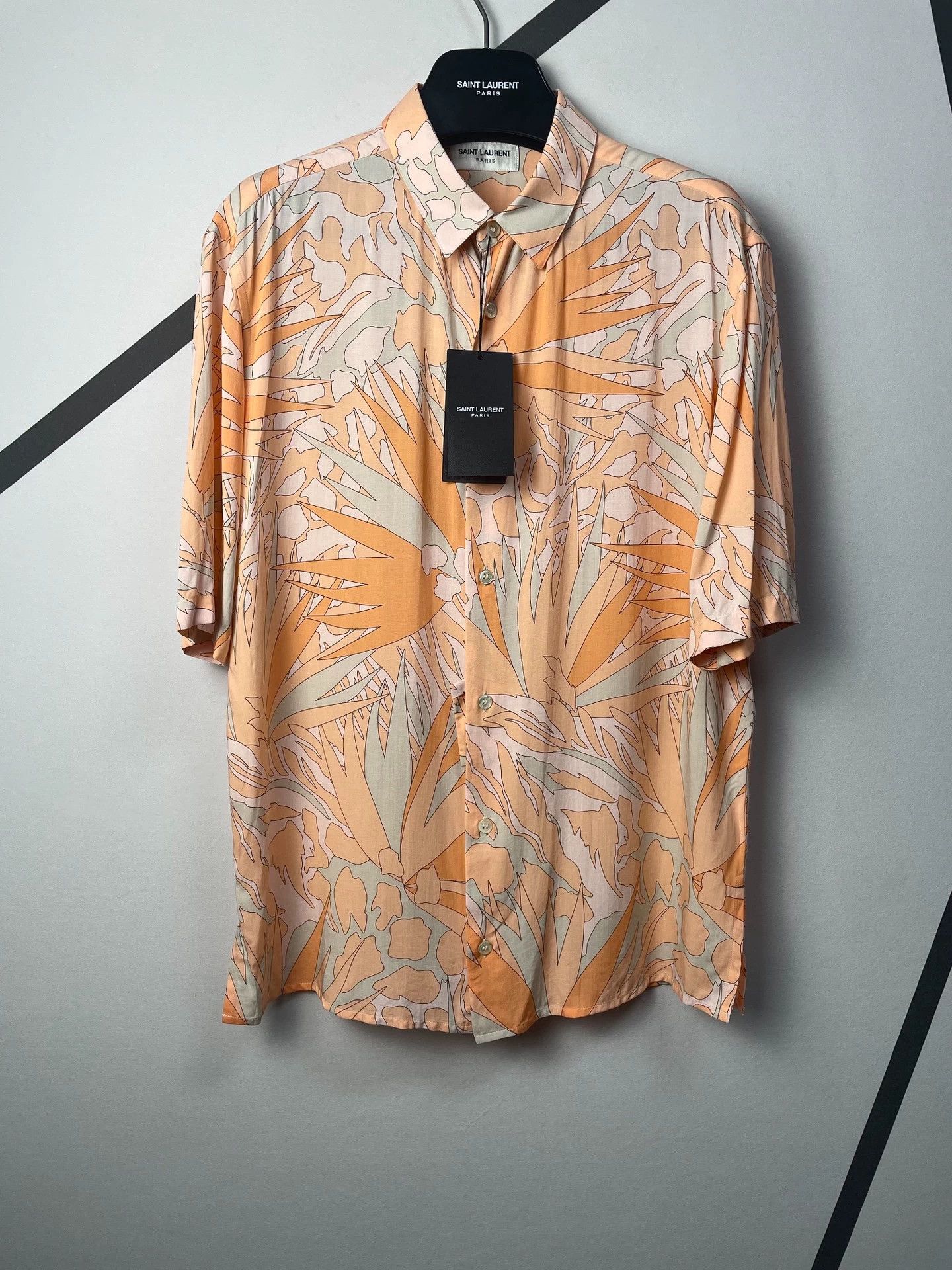 Saint Laurent Paris SLP orange printed shirt, short sleeve, size 37. Size US S / EU 44-46 / 1 - 1 Thumbnail