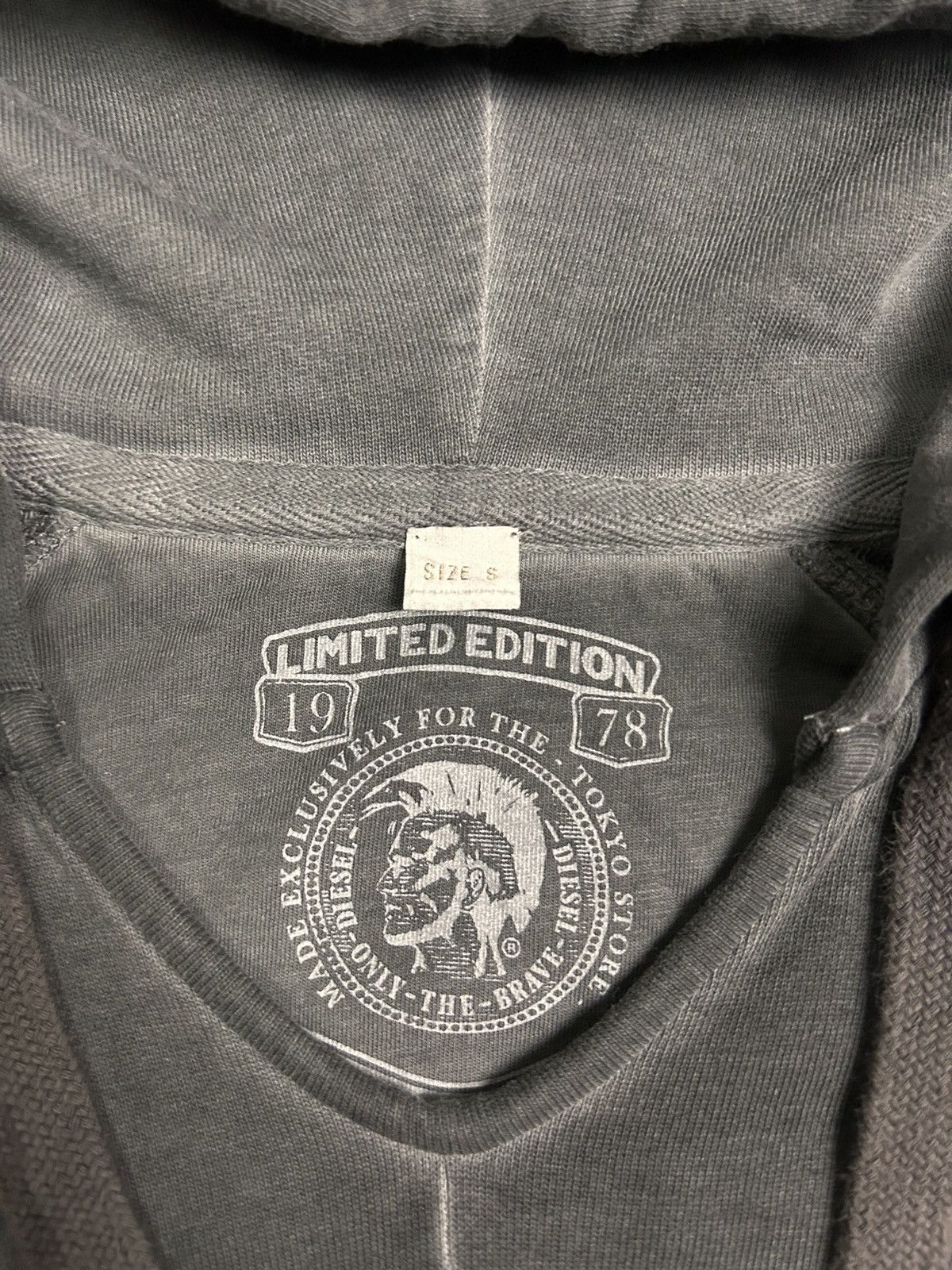 Diesel Limited edition diesel Size US S / EU 44-46 / 1 - 3 Thumbnail