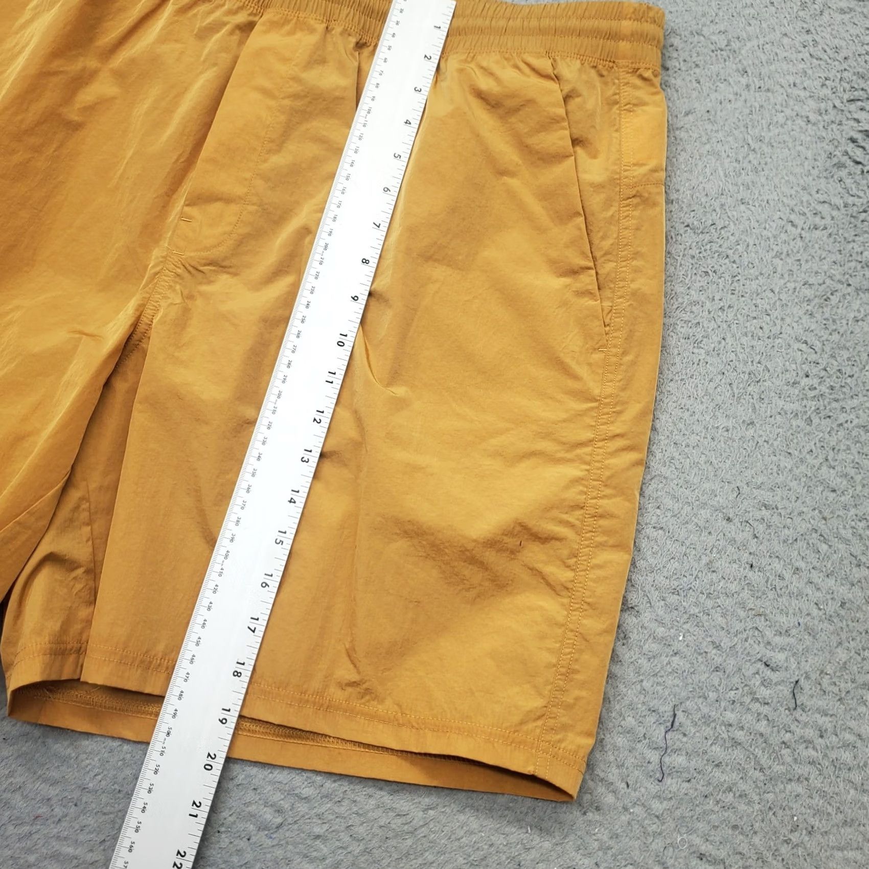 Vintage VRST Mens XXL Tan All-In Unlined Shorts Athletic Pockets 50+UV Protection Quick Dry 7.5" Inseam Zip? Pocket Size US 39 - 4 Thumbnail