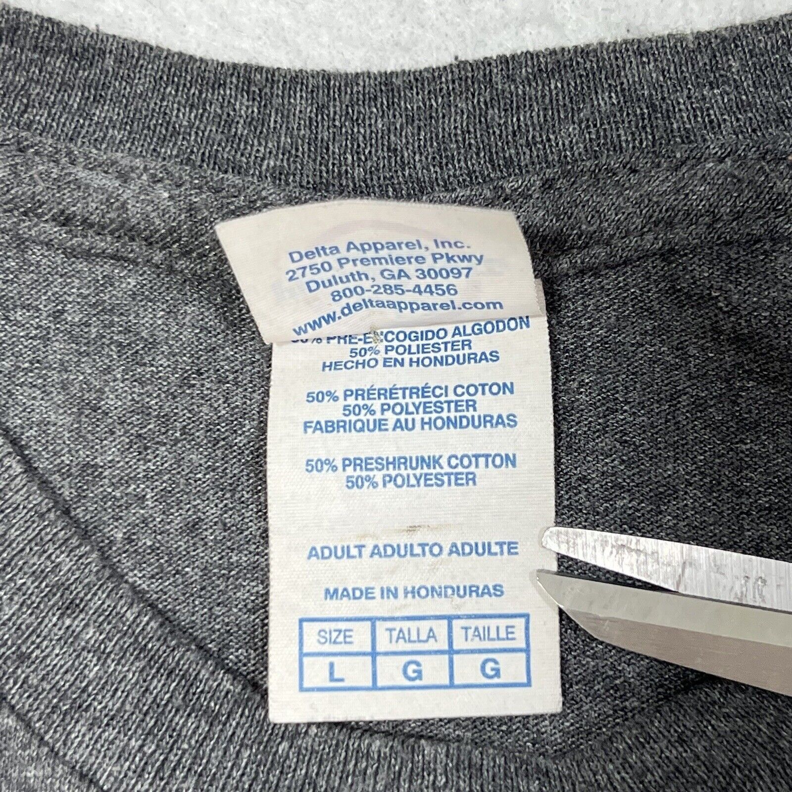 Delta McDonald’s Large Menu Hacks Employee Gray Graphic T Shirt Size US L / EU 52-54 / 3 - 4 Thumbnail