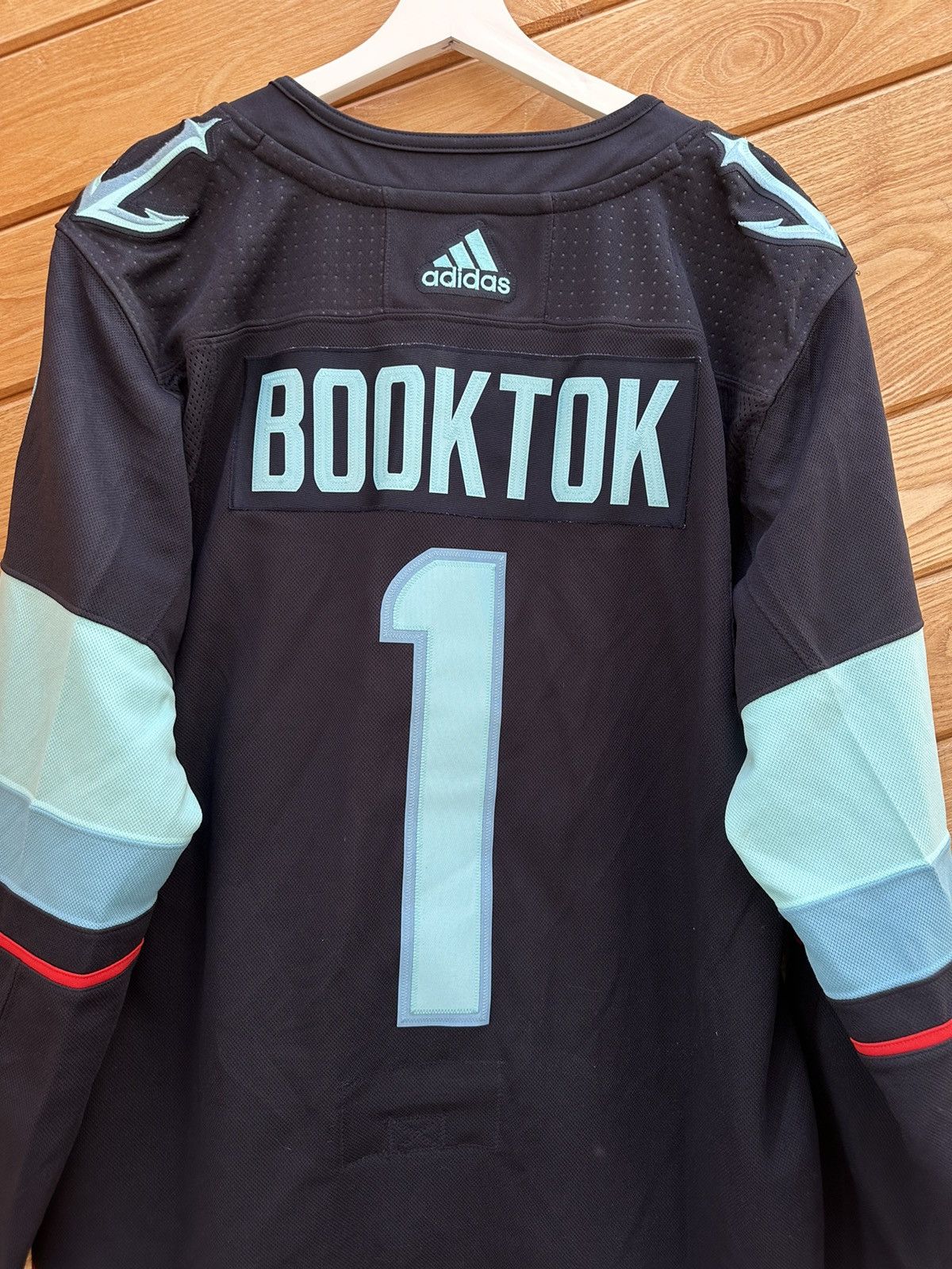 NHL Jersey Adidas NHL Kraken BOOKTOK 1 Size US L / EU 52-54 / 3 - 15 Thumbnail