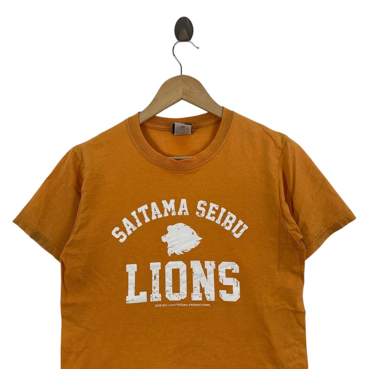 Vintage SAITAMA SEIBU LIONS Tezuka Production Anime Baseball Tshirt Size US S / EU 44-46 / 1 - 2 Thumbnail