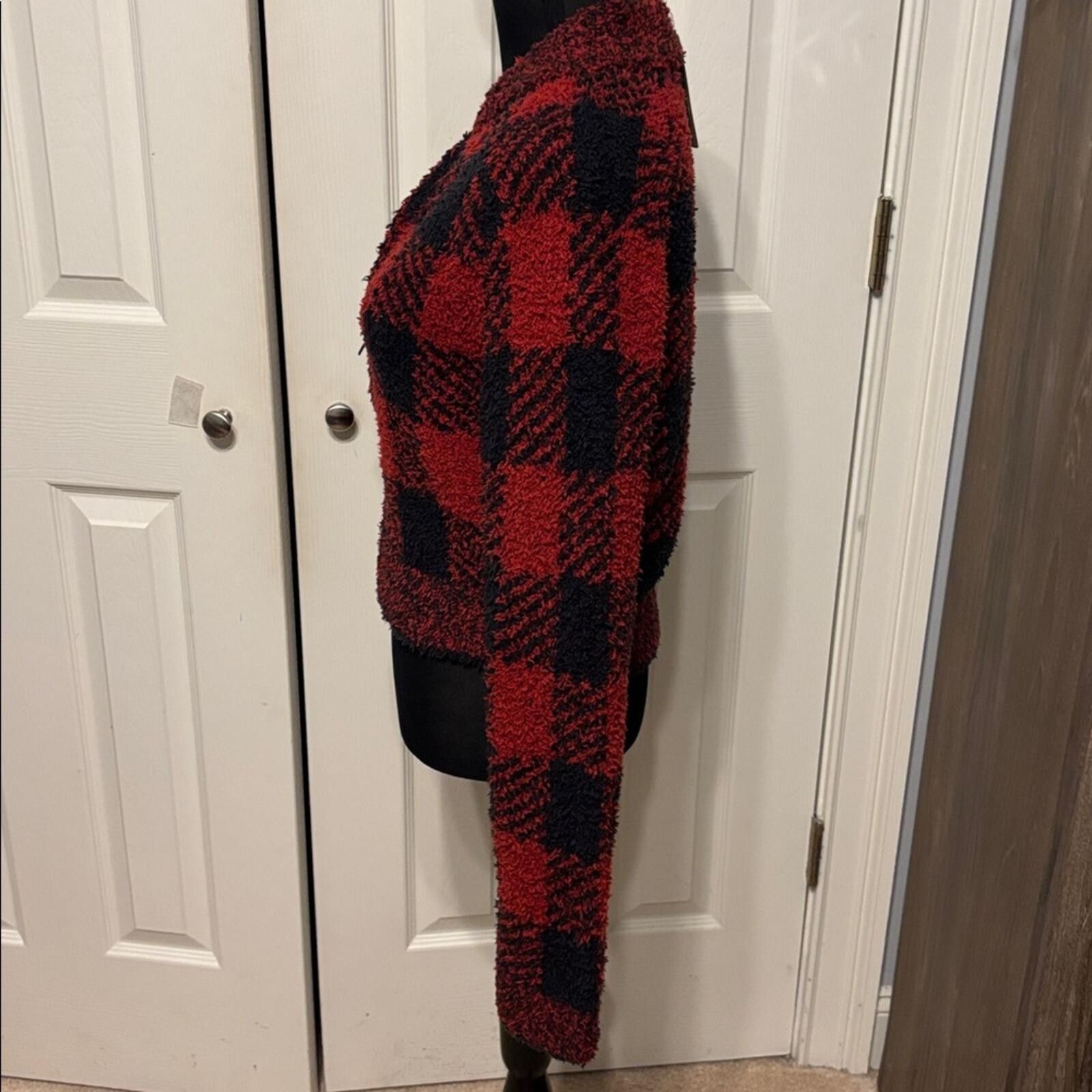 Swims SKIMS Red and Black Plaid Zip-Up Cozy Jacket Size L / US 10 / IT 46 - 7 Thumbnail