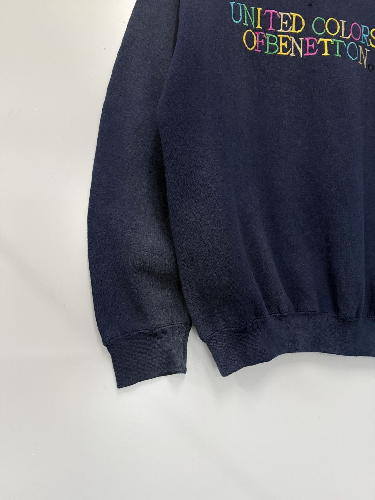 United Colors Of Benetton 🔥 UNITED COLORS OF BENETTON MULTICOLOR EMBROIDED SWEATSHIRT Size US M / EU 48-50 / 2 - 3 Thumbnail