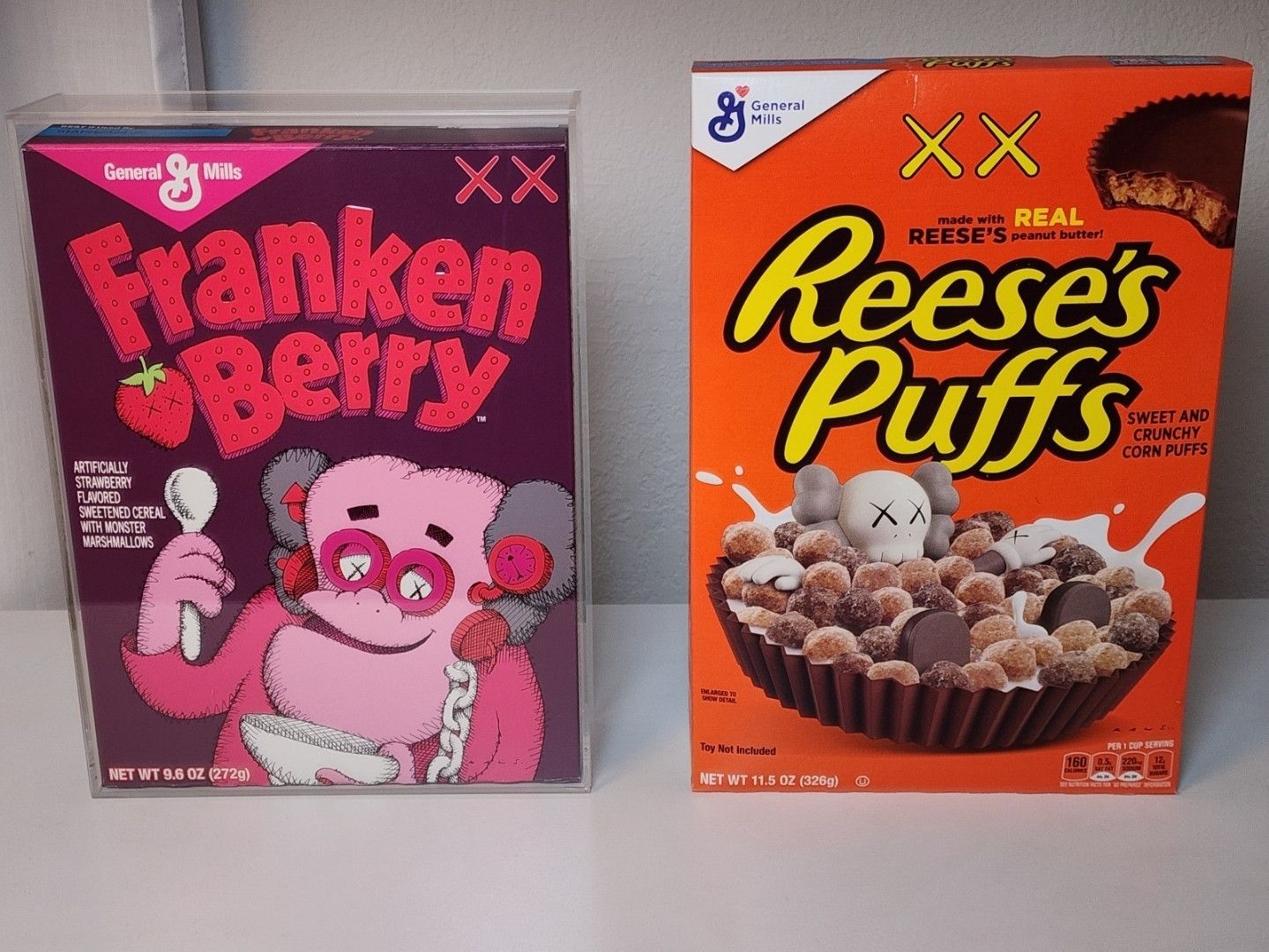 Kaws KAWS x Franken Berry Art Collectible Reese's Puffs Set Size ONE SIZE - 1 Thumbnail