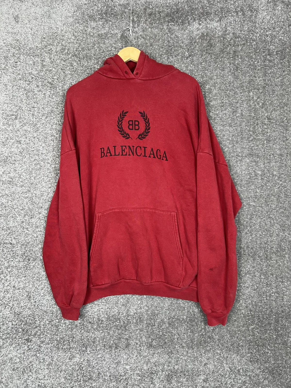 Balenciaga Balenciaga BB Red Crest Logo Hoodie Medium Size US M / EU 48-50 / 2 - 1 Thumbnail