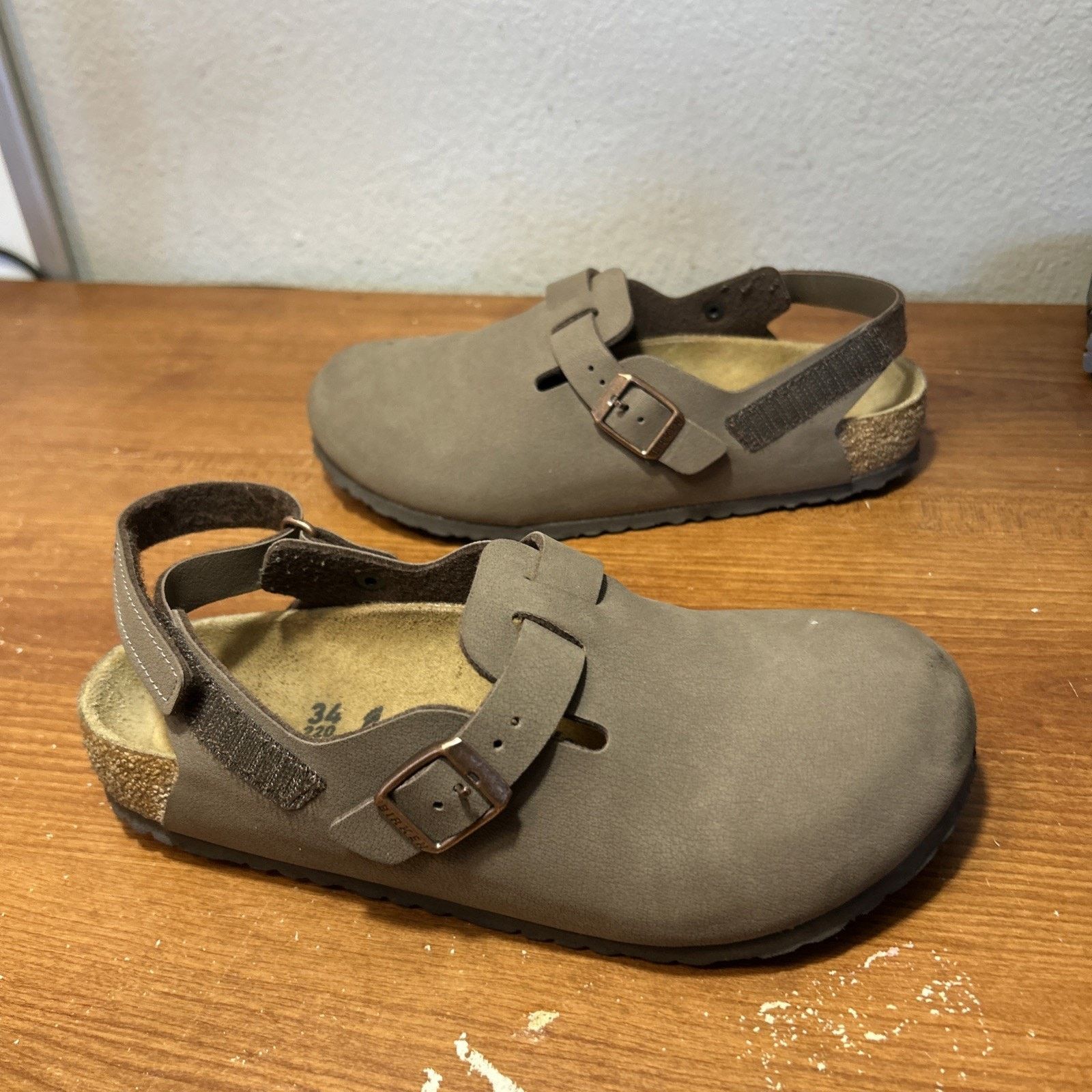Birkenstock Brown Birkenstocks Clogs Box Size 34 Size US 5 / EU 37 - 5 Thumbnail