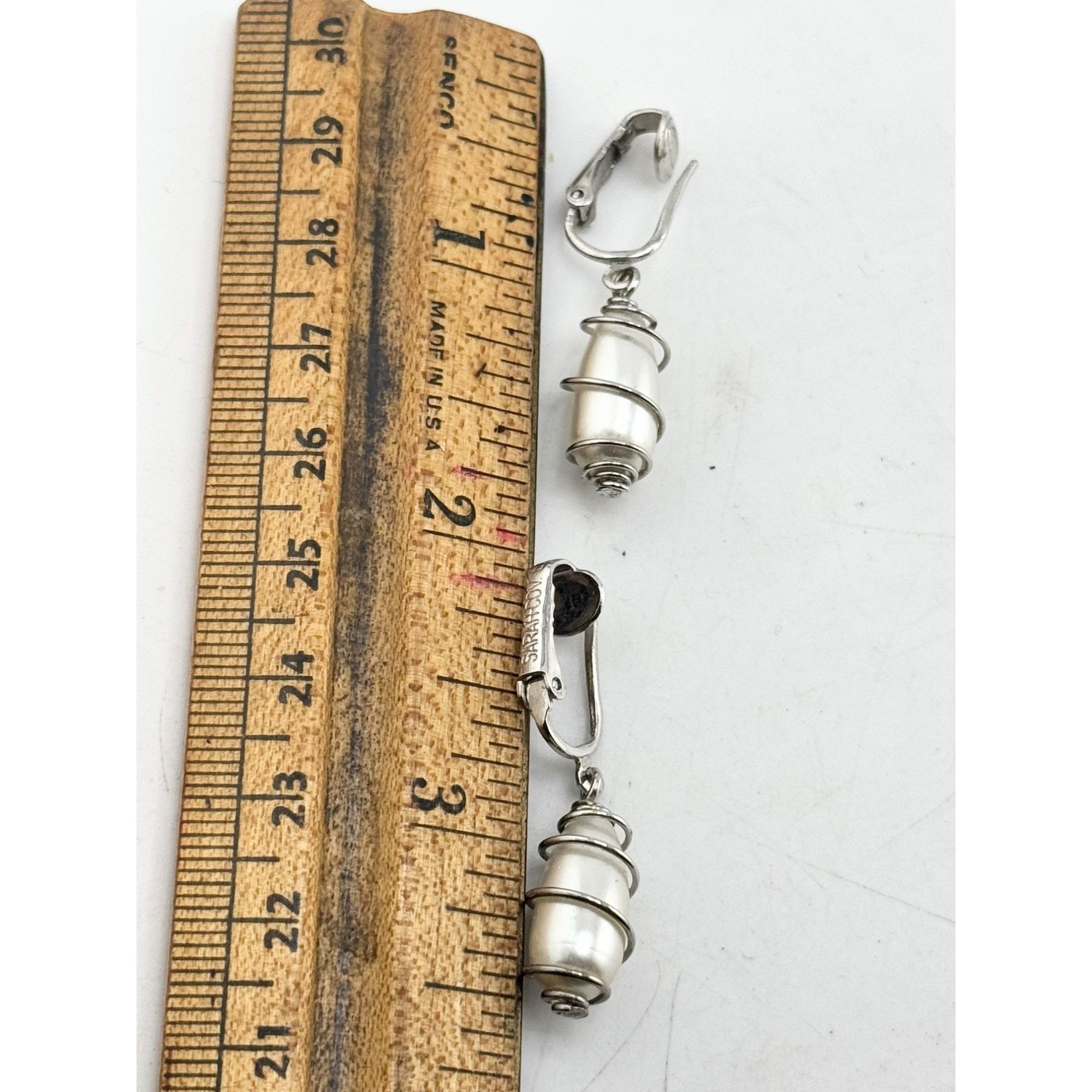 Vintage Vintage Sarah Coventry Faux Pearl Teardrop Dangle Charm Clip Size ONE SIZE - 4 Thumbnail