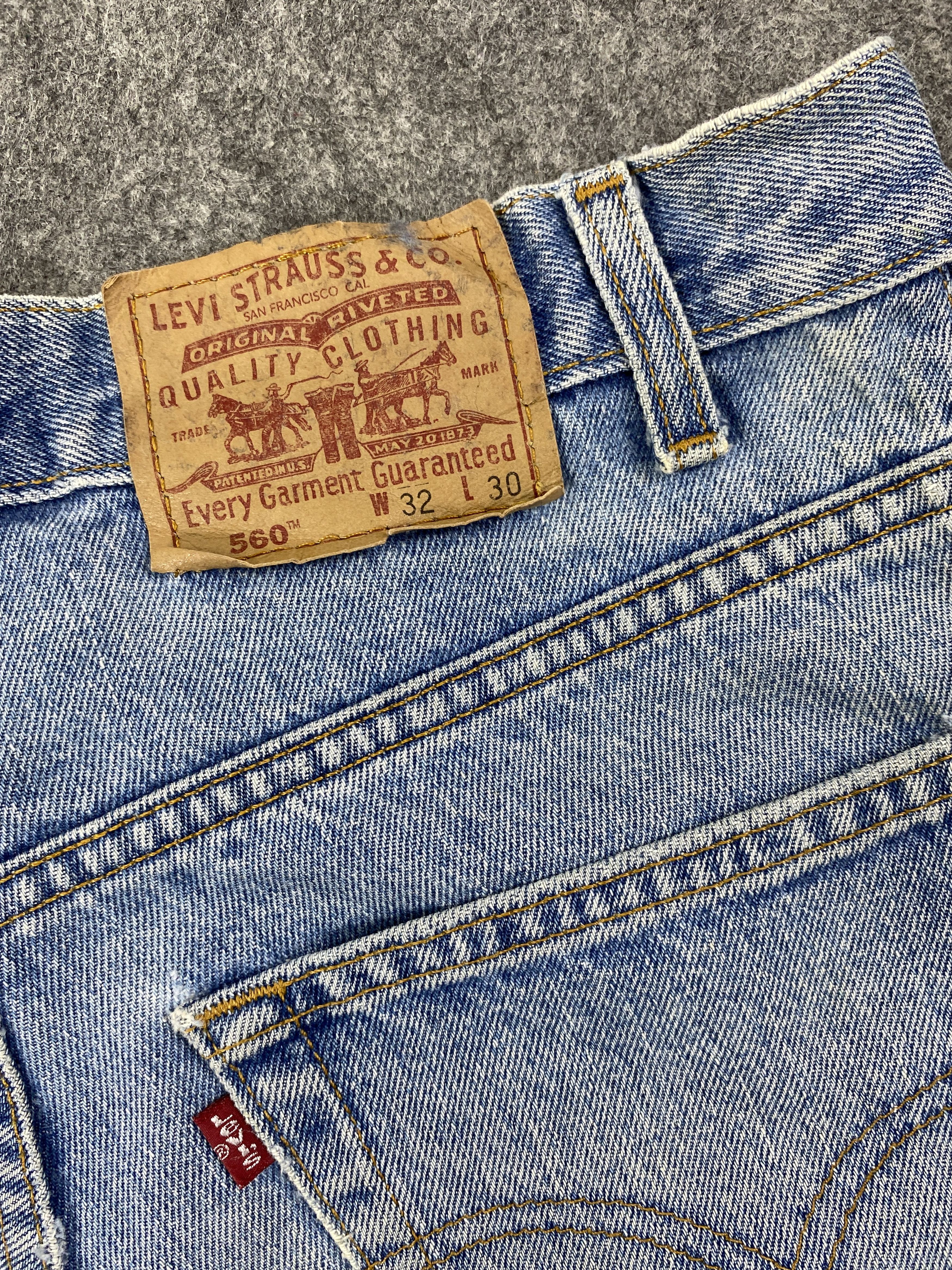 Levi's Distressed Blue Vintage Levi's 560 33x32 Denim -JN1993 Size US 33 - 10 Thumbnail