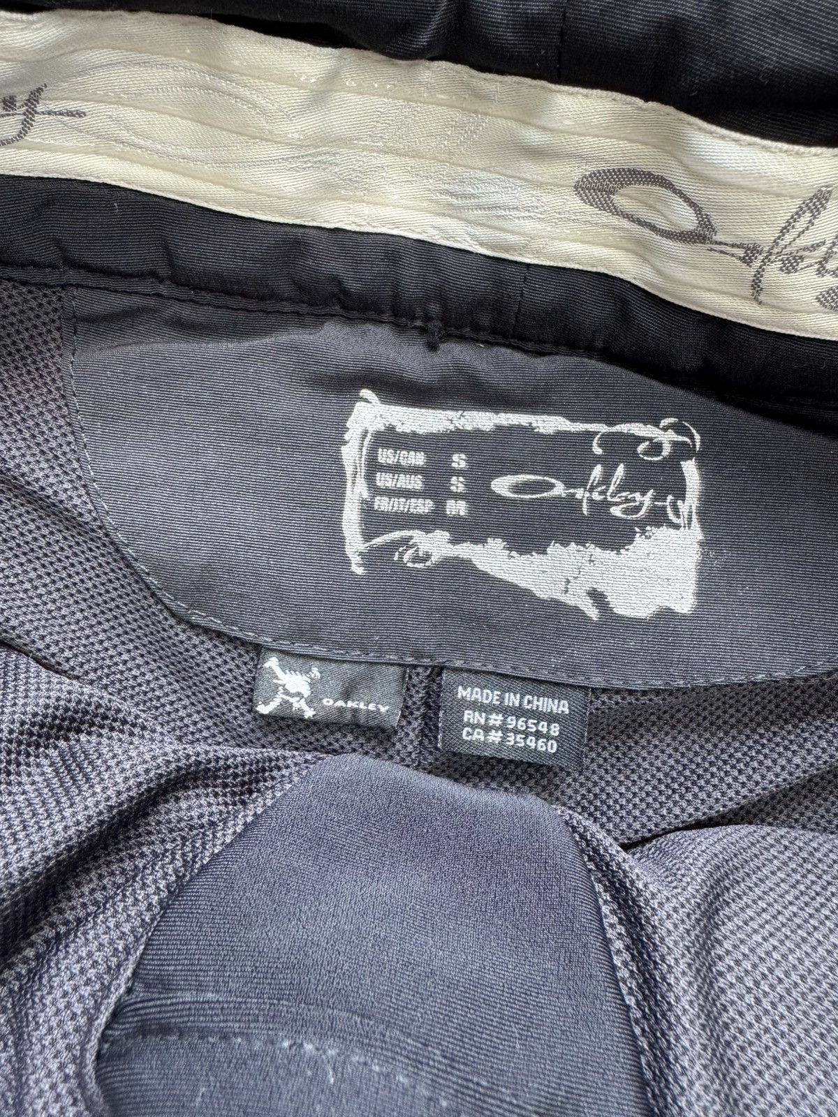 Oakley Vintage Oakley Shorts RARE Size US 30 / EU 46 - 5 Thumbnail
