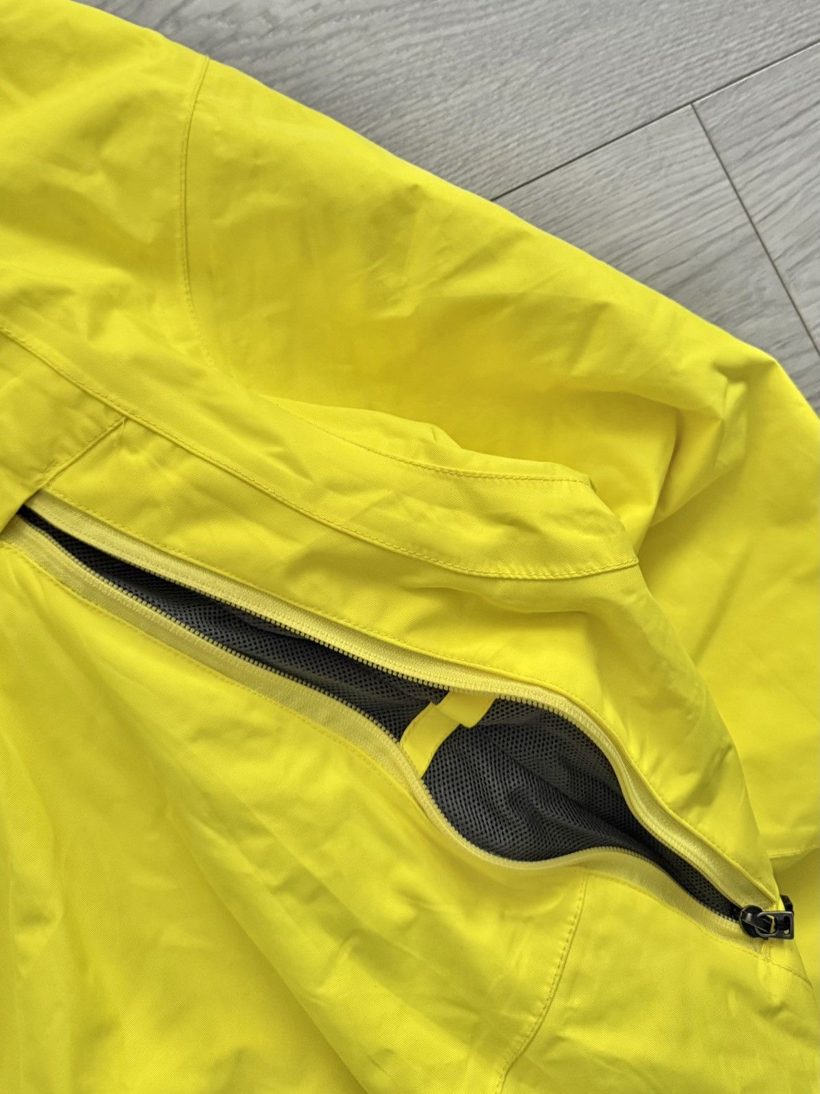 Oakley FW2008 Thinsulate Waterproof Magnetic Flap Technical Jacket Size US XXL / EU 58 / 5 - 5 Thumbnail