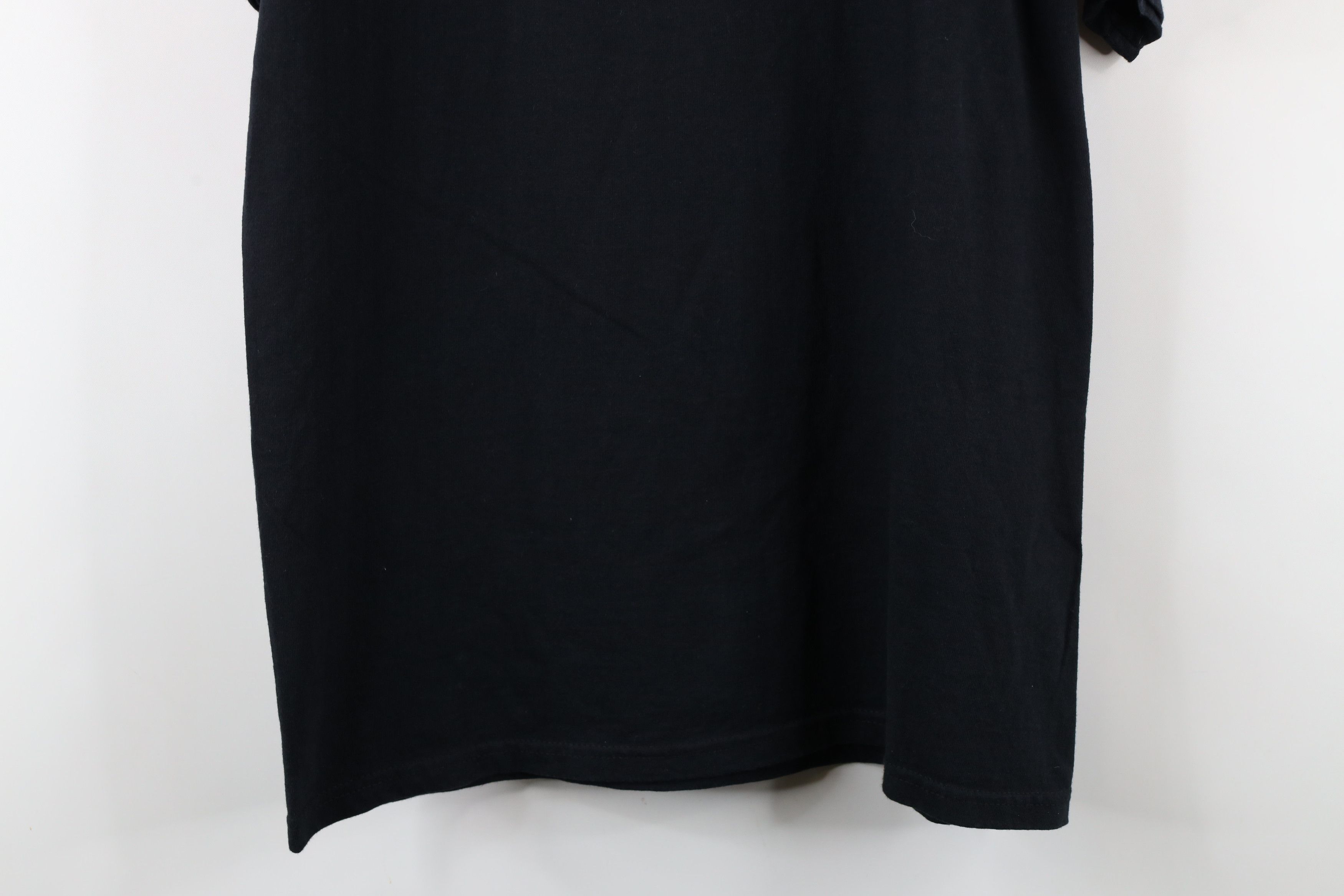 Vintage Vintage 90s Streetwear Spell Out Hogs Breath Saloon T-Shirt Size US L / EU 52-54 / 3 - 3 Thumbnail