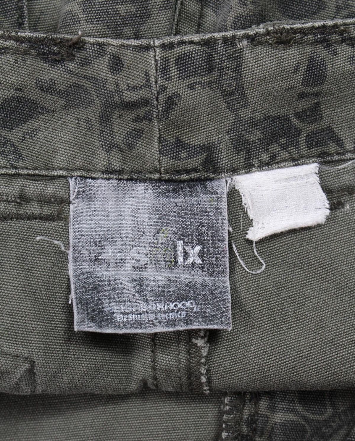 Neighborhood SS2006 NEIGHBORHOOD SKULL 6 POCKET CARGO SHORTS Size US 30 / EU 46 - 11 Thumbnail