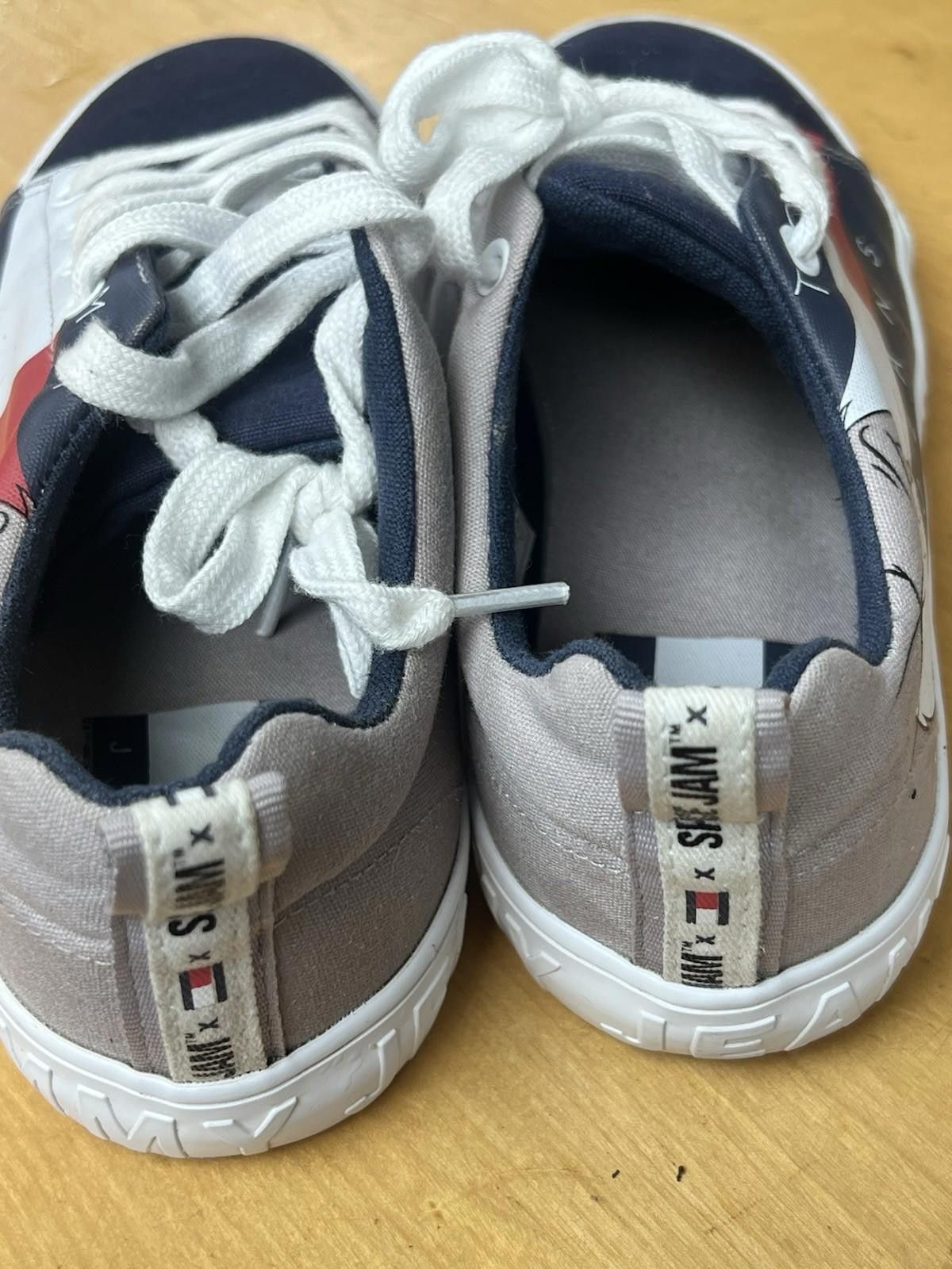 Tommy Hilfiger Tommy Hilfiger A New Legacy Space Jam Gray Blue Shoes 5 Size US 5 / EU 37 - 9 Thumbnail