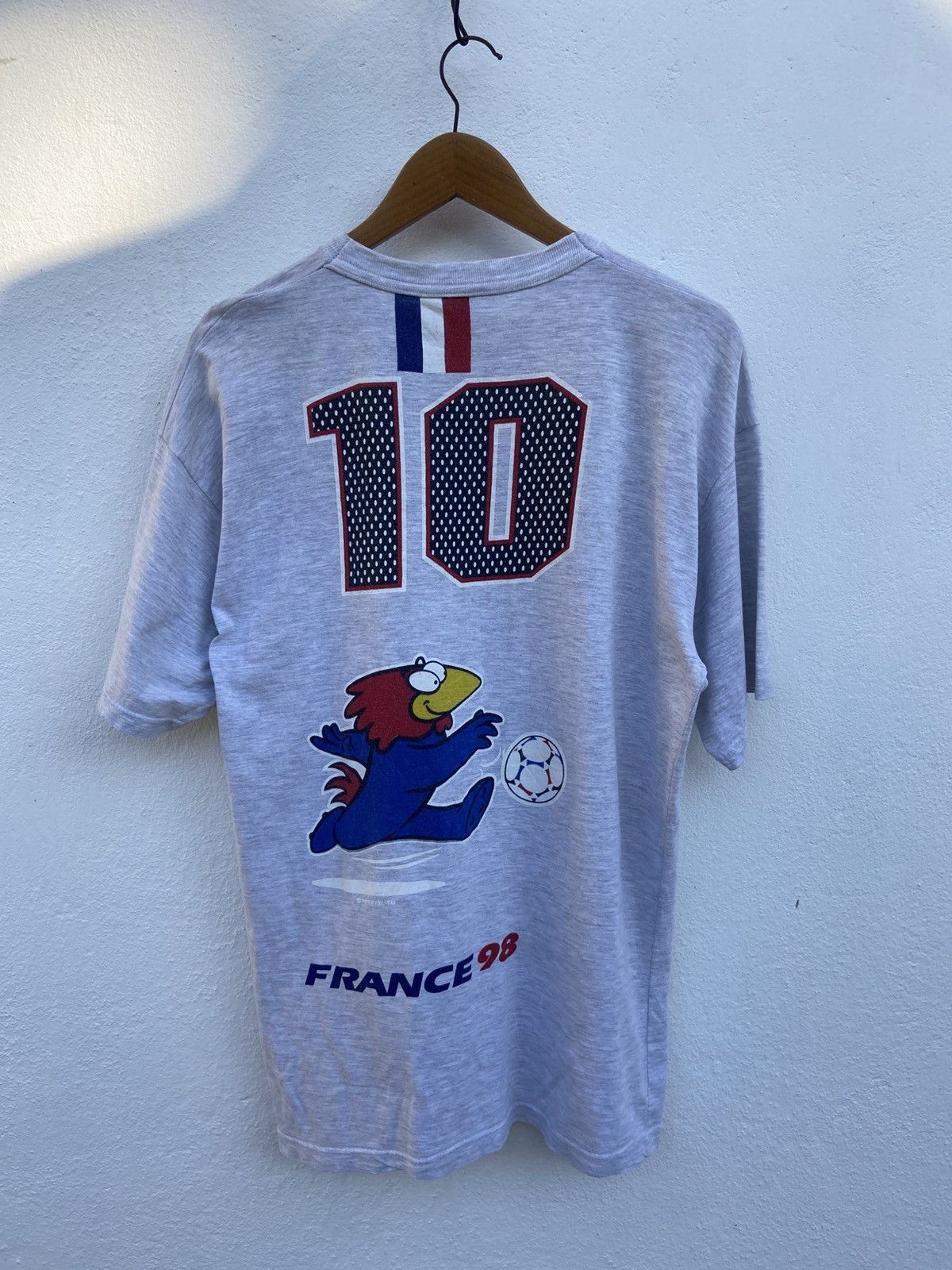 Vintage 🔥 Vintage 90s Vintage FIFA World Cup 1998 France Size US L / EU 52-54 / 3 - 5 Thumbnail