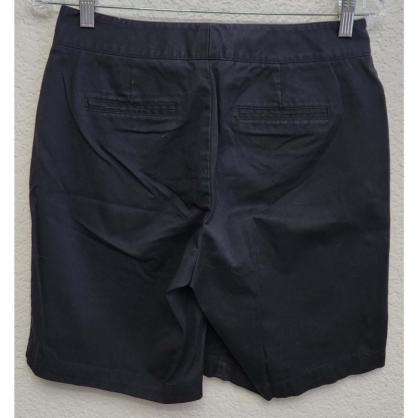 Dockers Dockers Black Mid Rise Curvy Shorts 6P Lightweight Size 30" / US 8 / IT 44 - 3 Thumbnail