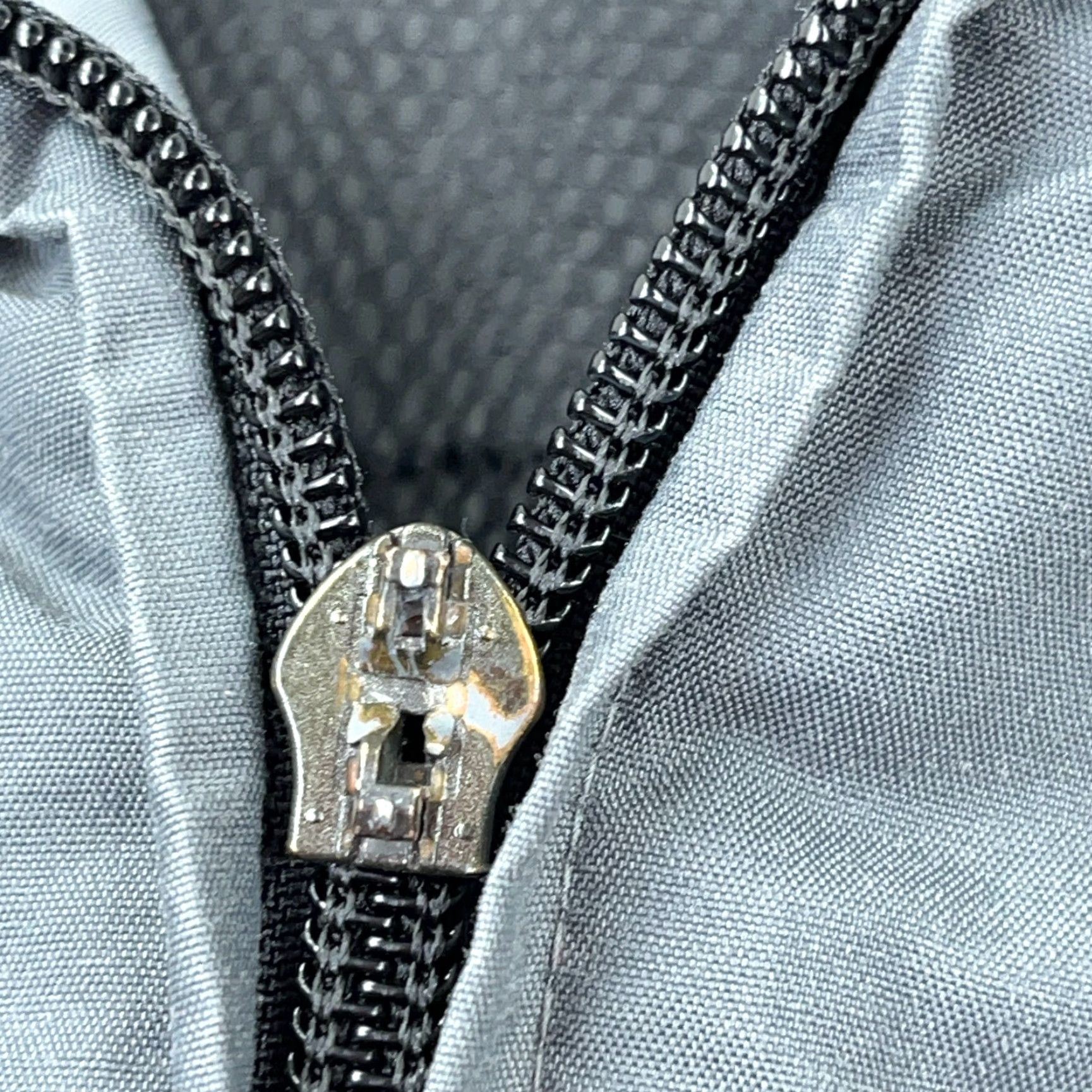 Nike VINTAGE Nike Jacket Mens Large Gray Windbreaker Zip Full Zip All Seasons Packable Pockets 80s 90s Retro Modern Nike Mens XL? Size US L / EU 52-54 / 3 - 6 Thumbnail