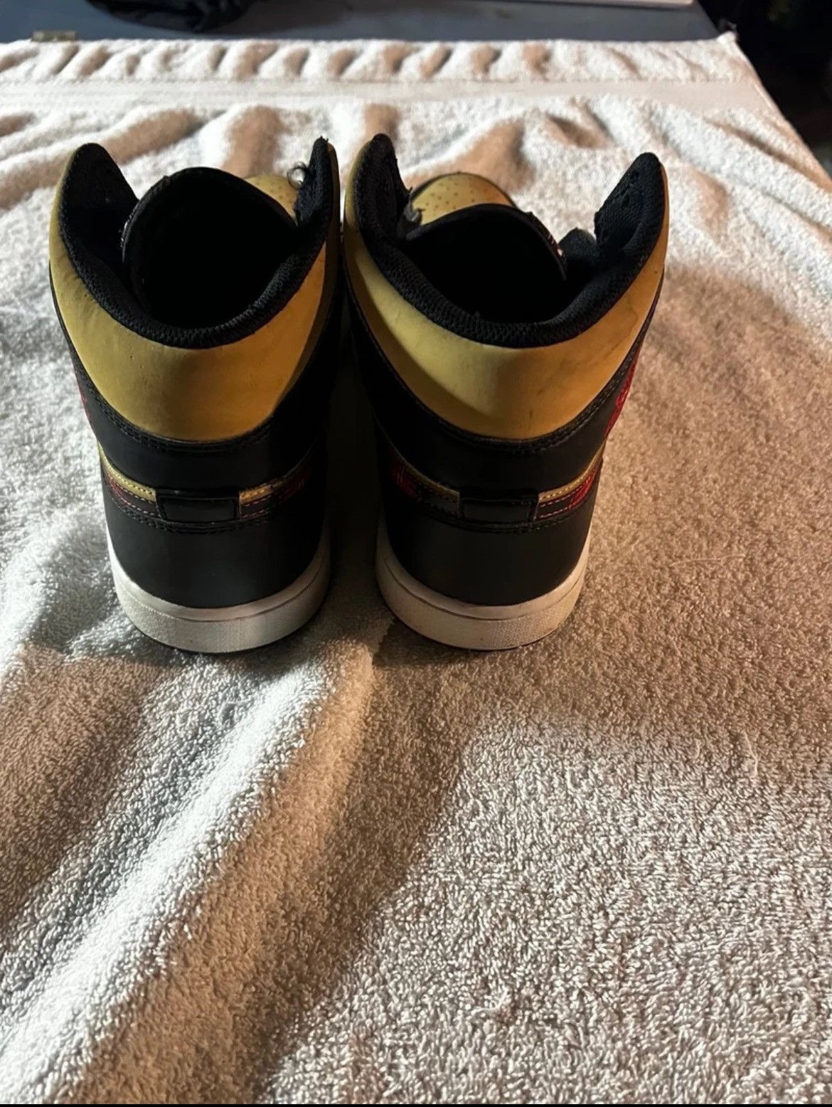 Jordan Brand Air Jordan 1 Tartan Swoosh Size US 11 / EU 44 - 5 Thumbnail