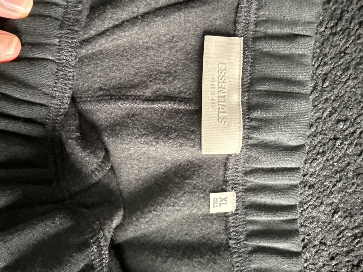 Essentials Essentials stretch limo sweatpants XL Size US 36 / EU 52 - 4 Thumbnail