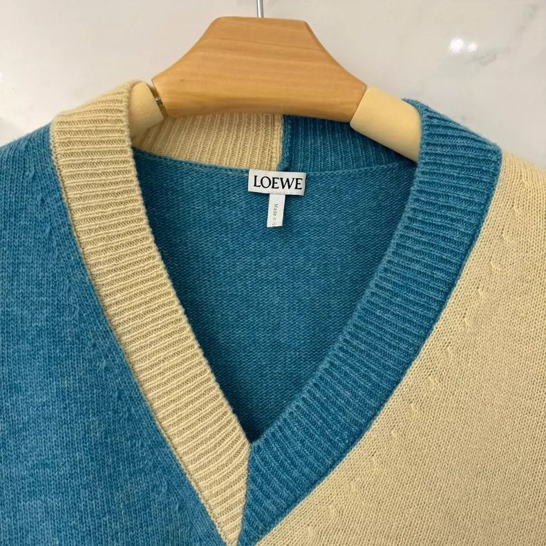Loewe Loewe woollen sweater Size XS / US 0-2 / IT 36-38 - 2 Thumbnail