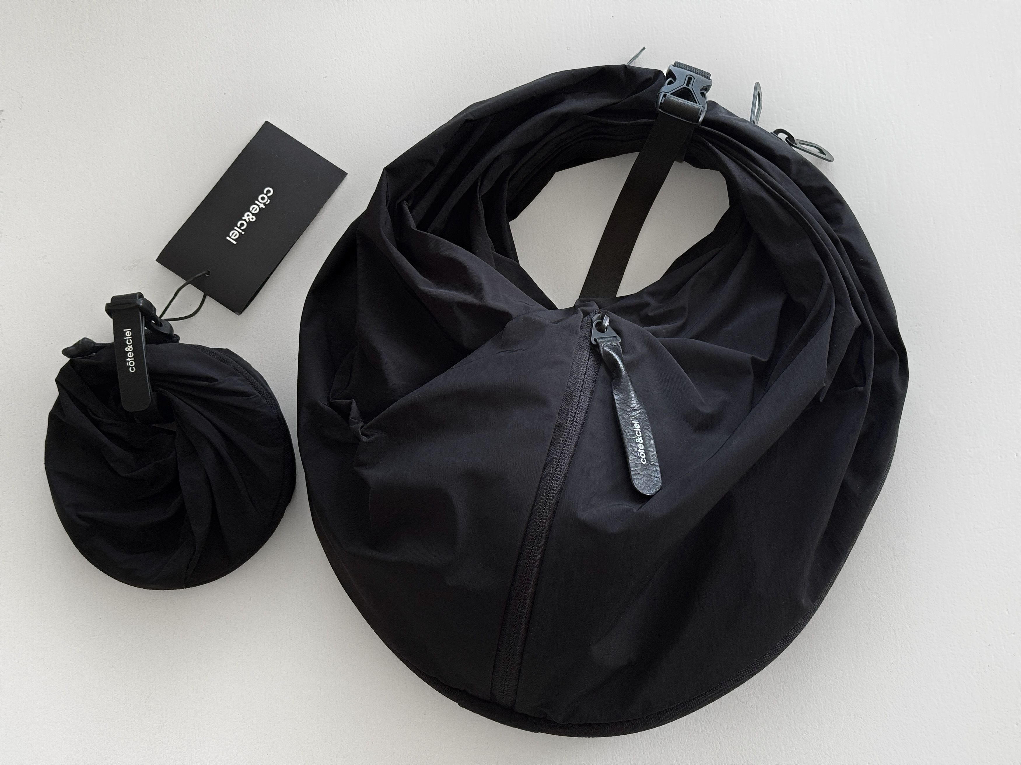 Dior Dior Homme Leather iPod case with chain and bee | Grailed