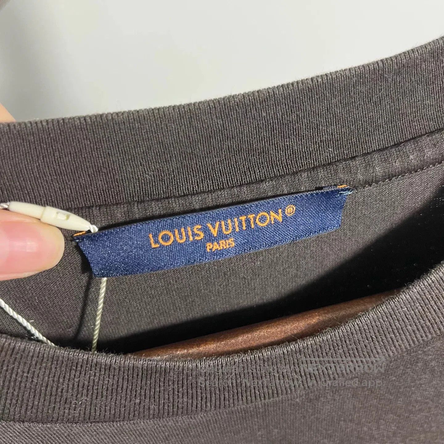 Louis Vuitton Louis Vuitton New Short Sleeve S1810. Size US L / EU 52-54 / 3 - 3 Thumbnail