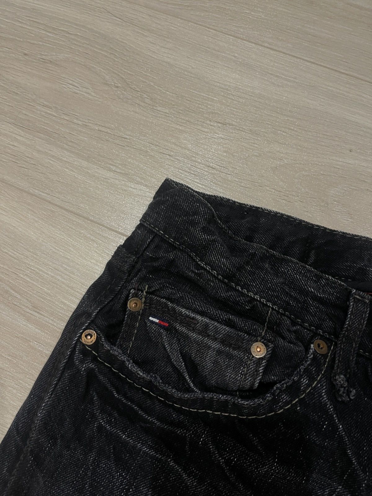 Tommy Hilfiger Tommy Hilfiger vintage jeans black rare woody 32 Size US 32 / EU 48 - 3 Thumbnail