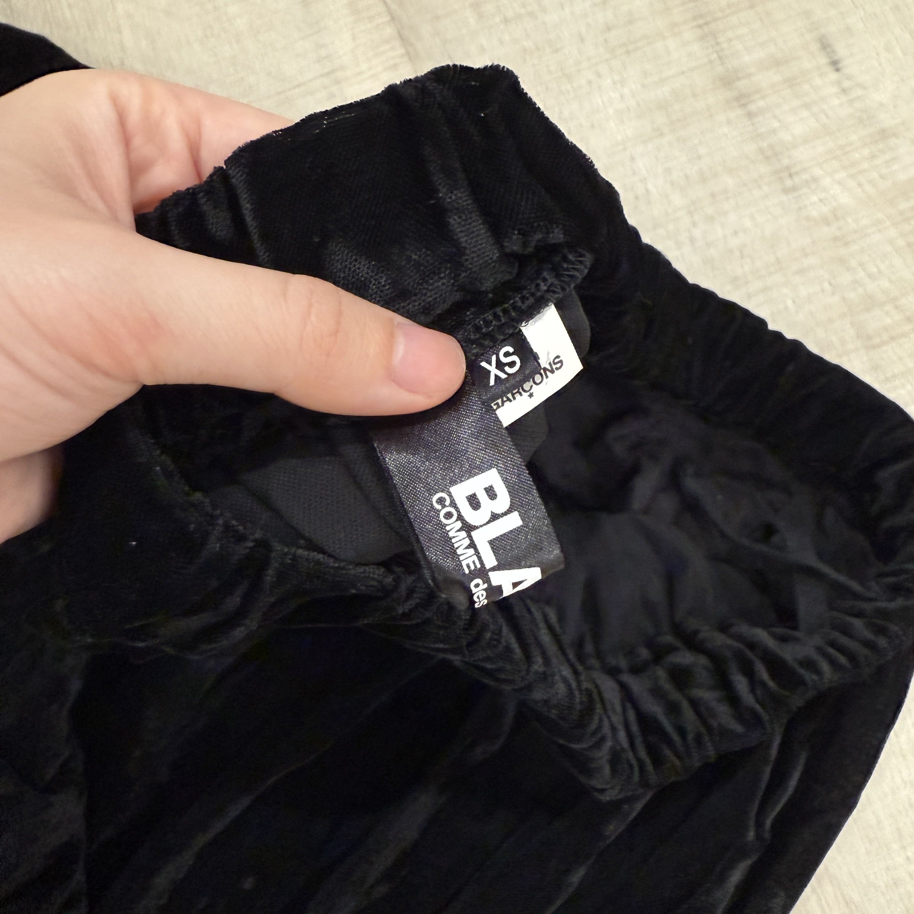 Comme des Garcons Comme des Garcons Black Velvet Skirt Size 25" / US 0 / IT 36 - 6 Thumbnail