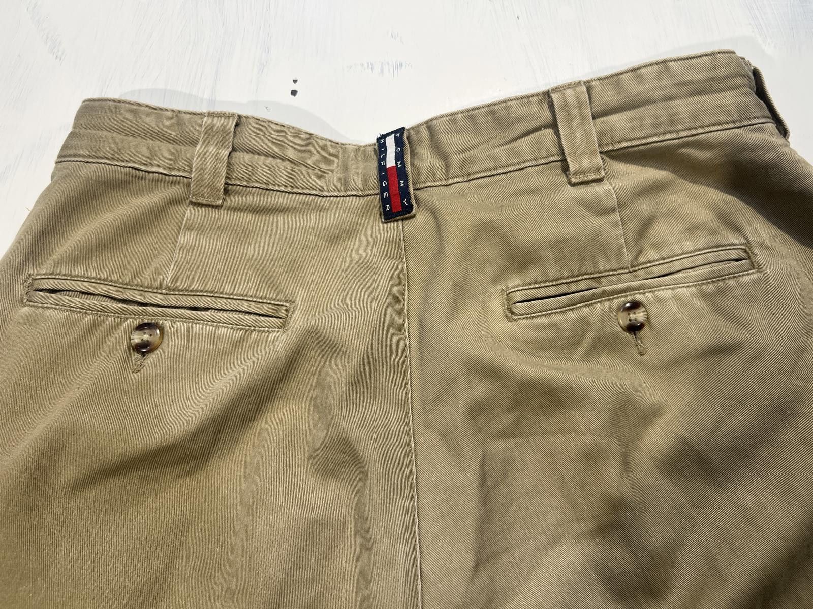 Tommy Hilfiger Men's 33x30 Tommy Hilfiger Chino Pants Size US 33 - 7 Thumbnail