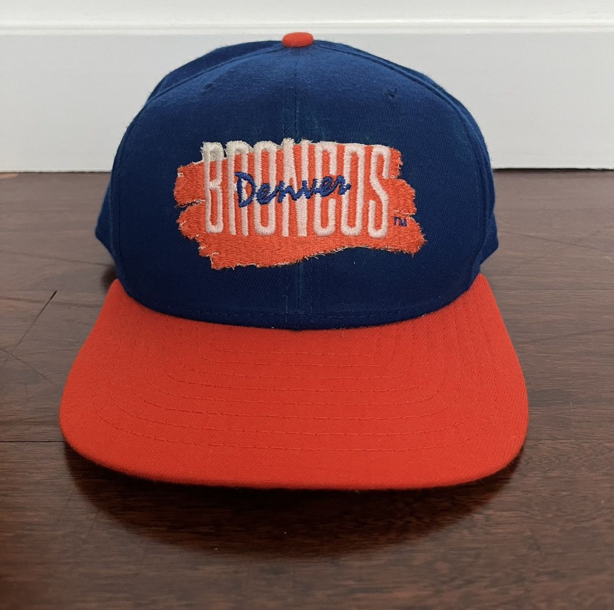 NFL × New Era × Vintage Vintage Denver Broncos NFL New Era Baseball Cap Medium-Large Size ONE SIZE - 1 Thumbnail