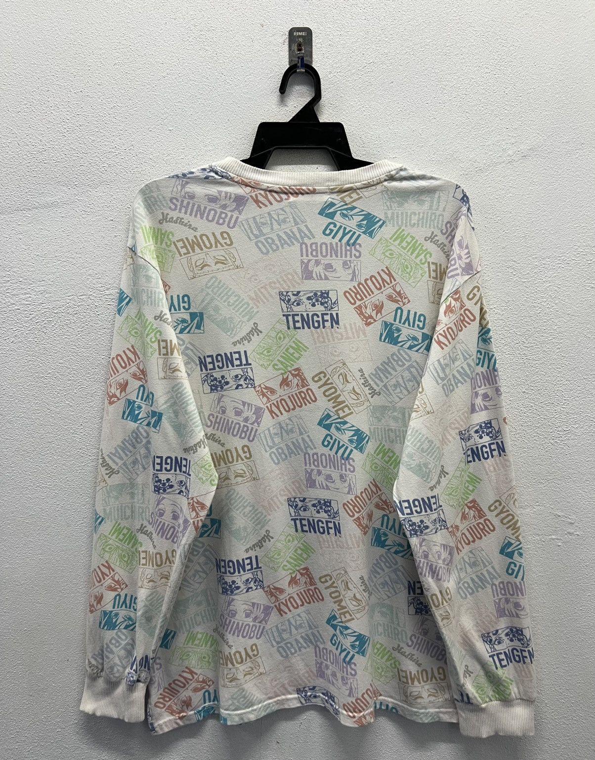 Anime DEMON SLAYER HASHIRA LONG SLEEVE SHIRT Size US XL / EU 56 / 4 - 2 Thumbnail